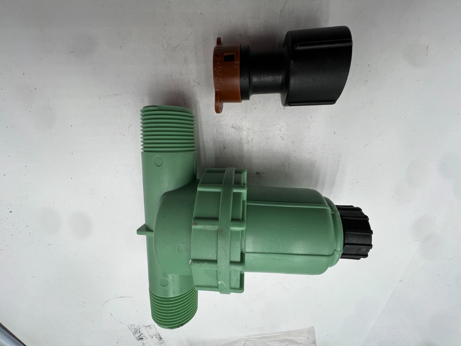 Orbit 2-in-1 Drip Irrigation Filter & Pressure Regulator 1/2" Drip Lock Adapter