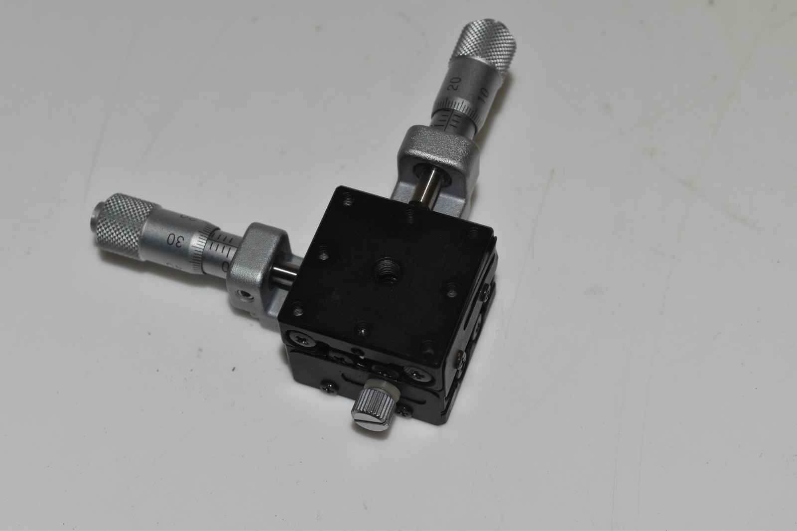 *JM* OPTOSIGMA 122-0035 LINEAR STAGE (FMB23)