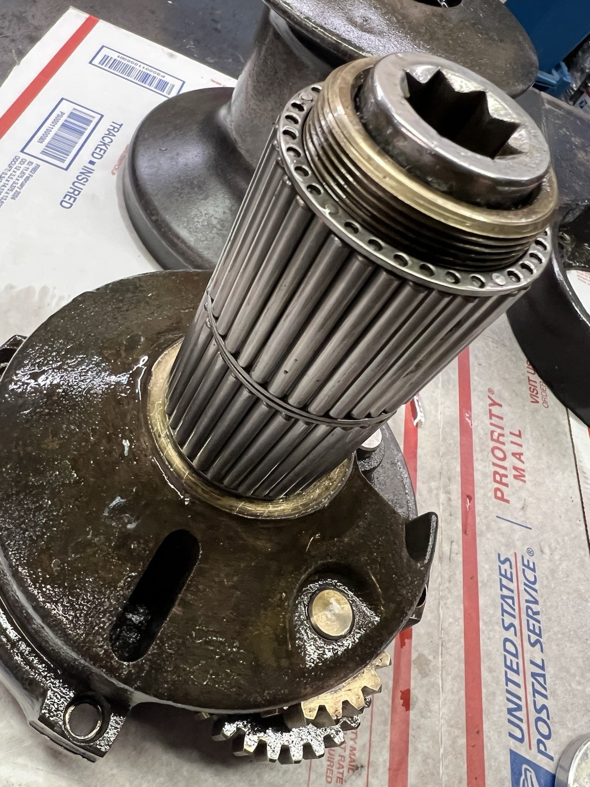 Barient 28 sailboat winch