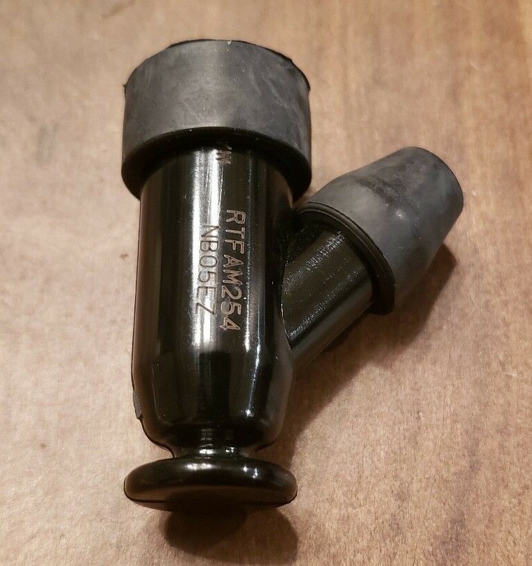 HONDA Spark Plug Boot (Cap) GXV120 GXV140 GXV160 30700-ZE6-023 Genuine OEM
