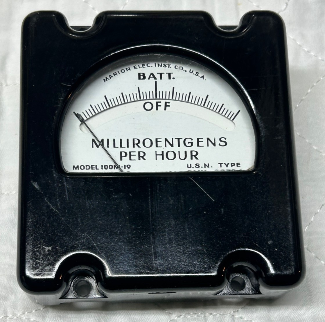 Vintage Marion Model 100M-19 Milliroentgens Per Hour Meter