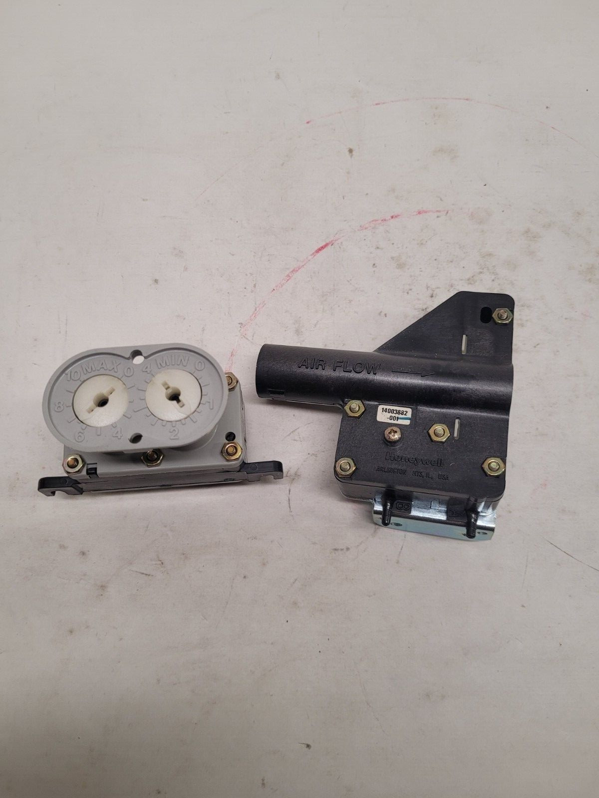 Honeywell CP980C1065 Pneumatic Velocity Controller
