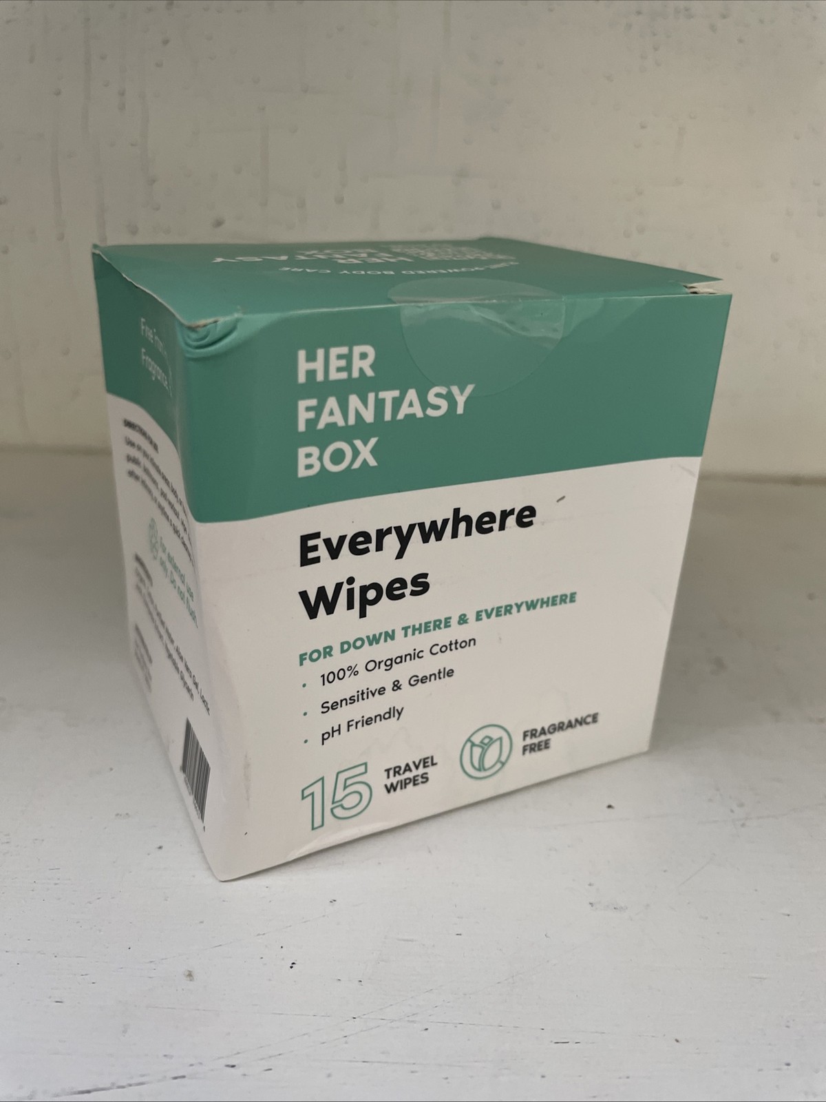 Her Fantasy Box Everywhere Wipes (15 Wipes - Fragrance Free) EXP: 09/2027