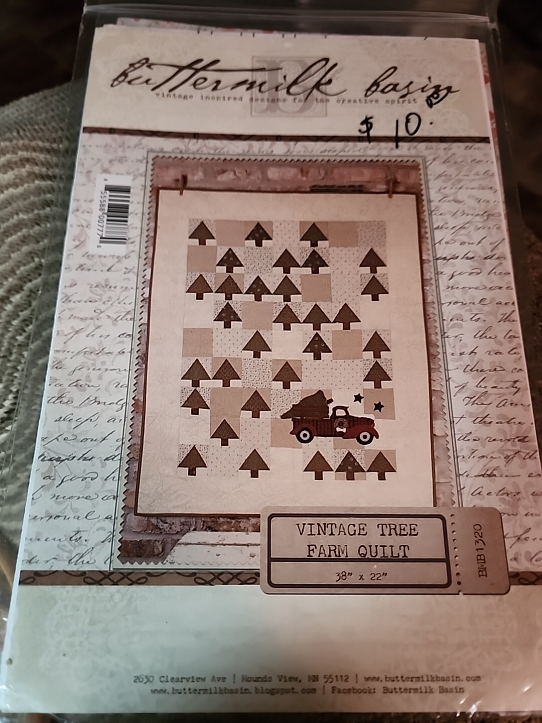 Vintage Tree Farm Quilt Pattern by Buttermilk Basin 38" x 22"