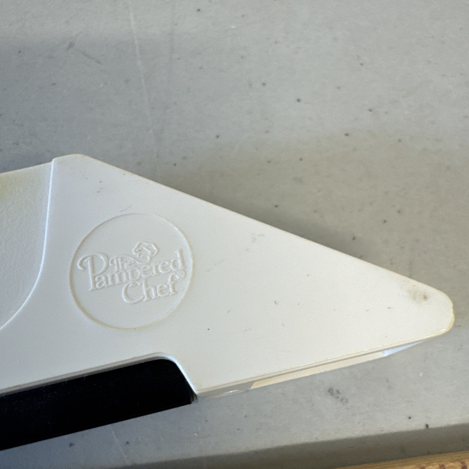 The Pampered Chef Self Sharpening Case Knife Storage 7 Inch