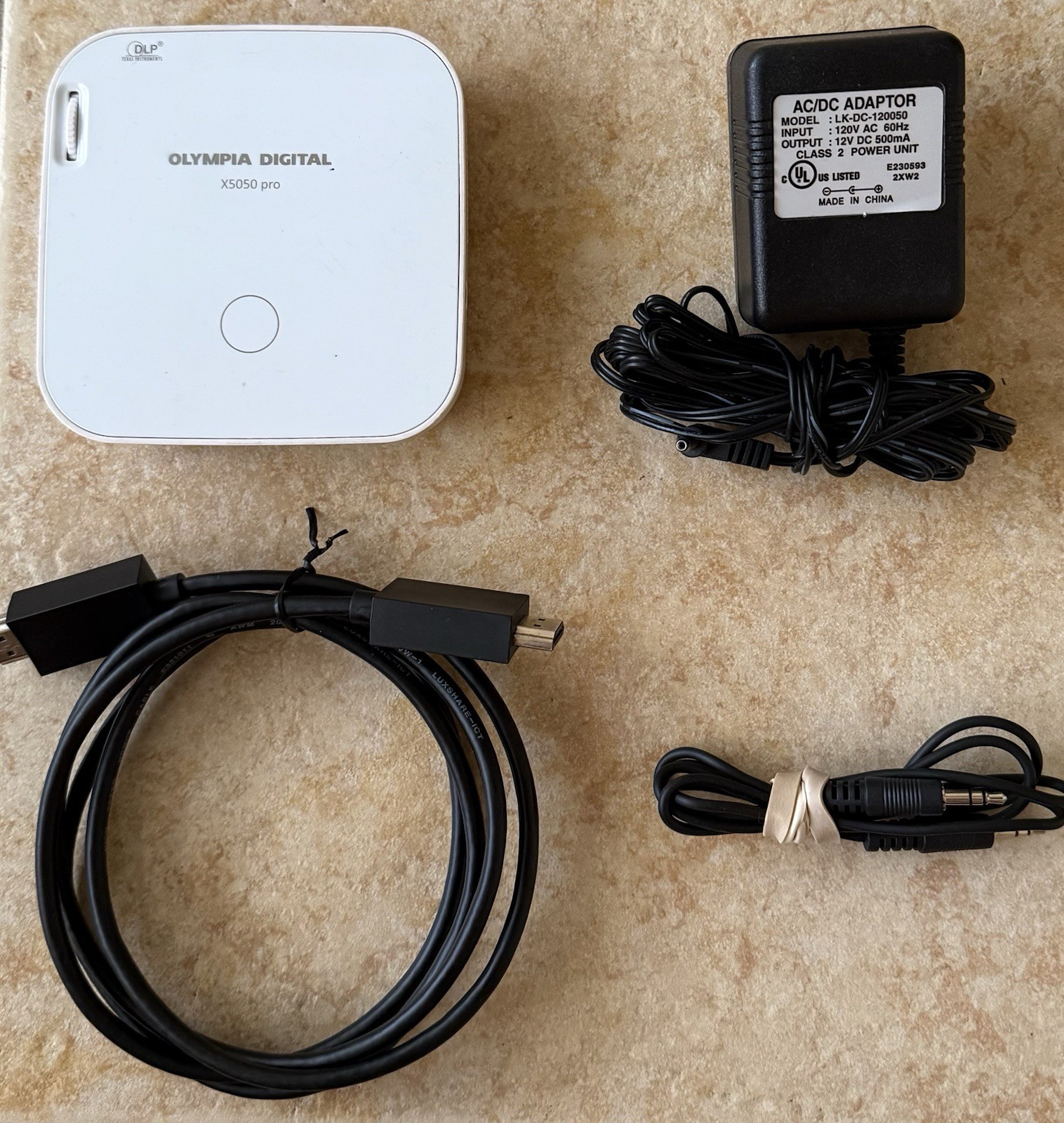 Olympia Digital X5050 Pro DLP Mini Projector HDMI USB Portable Tested FREE SHIP!