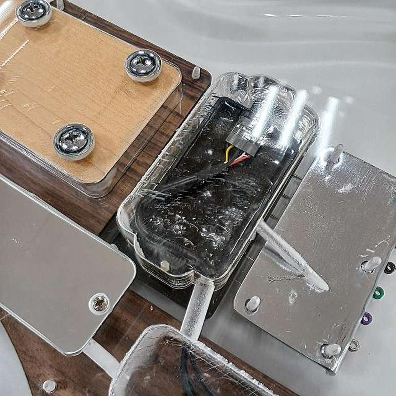 NEXT TONE LA LUMINARISTEAcrylic guitarLA LUMINARISTE