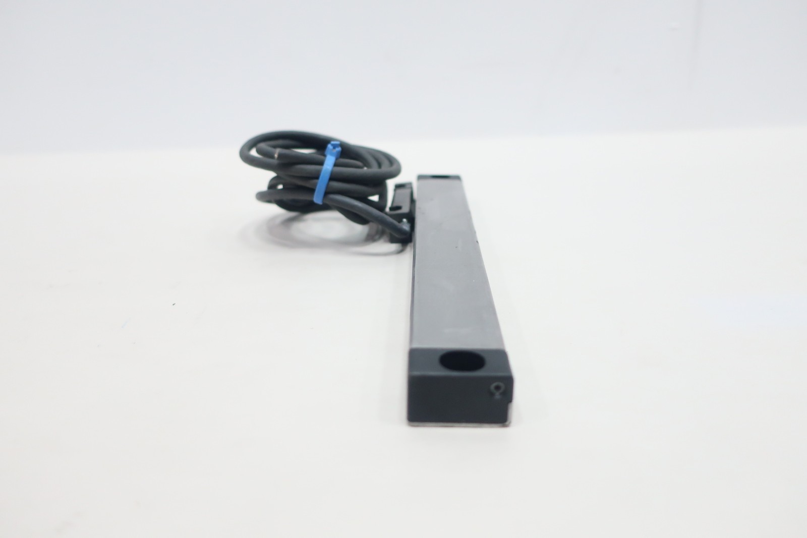 Heidenhain LS405C 245 103 09 Linear Encoder 166mm
