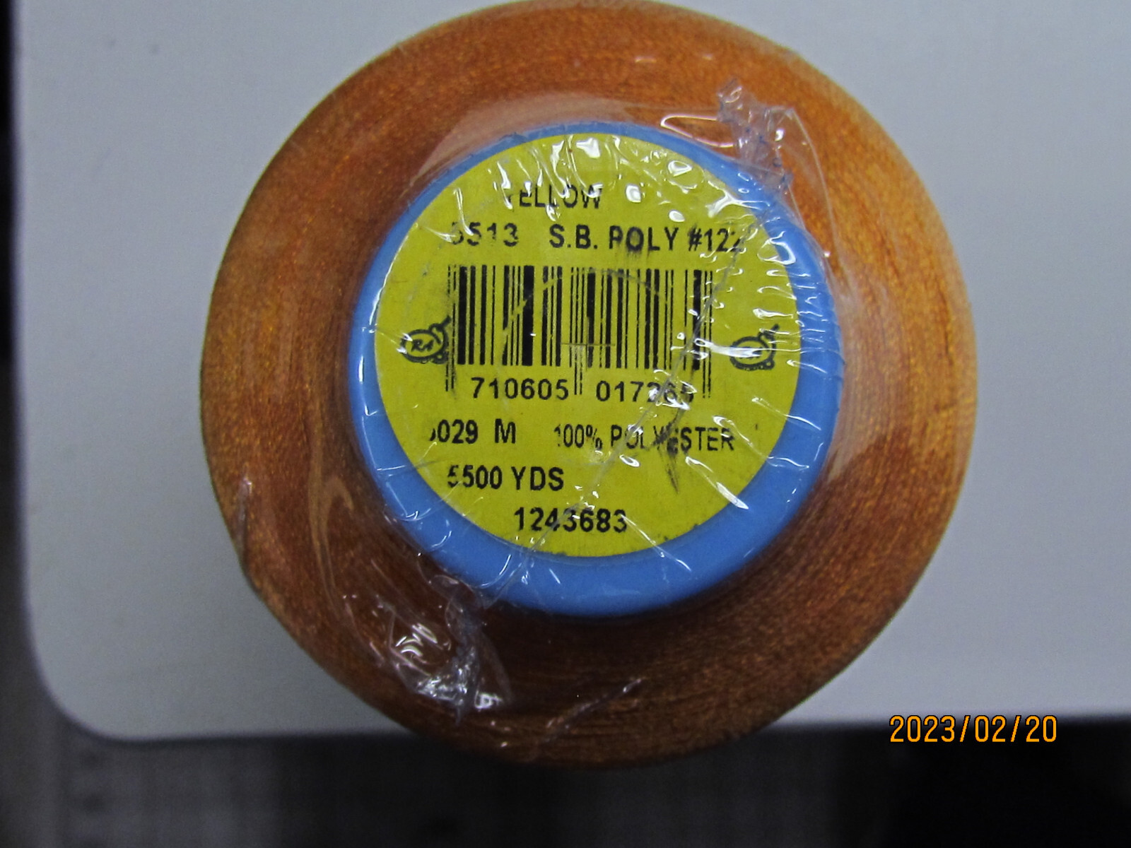 A&E Robison Anton Embroidery Thread 122 SB POLY, 5500 yards  YELLOW 5513