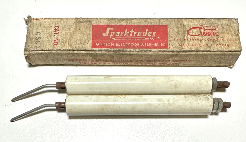 2 NOS Crown Oil Burner Ignition Electrodes CS82