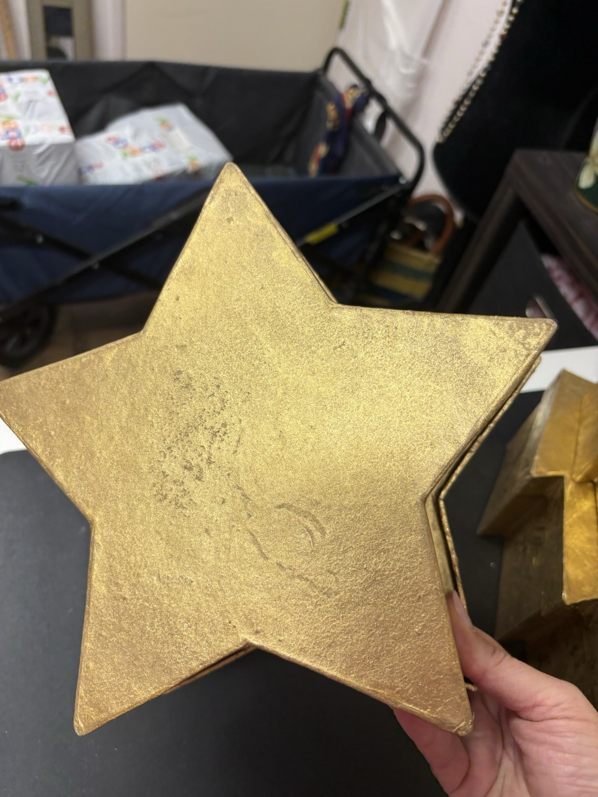 2 STAR AND 2 CHRISTMAS TREE NESTING BOXES GOLD