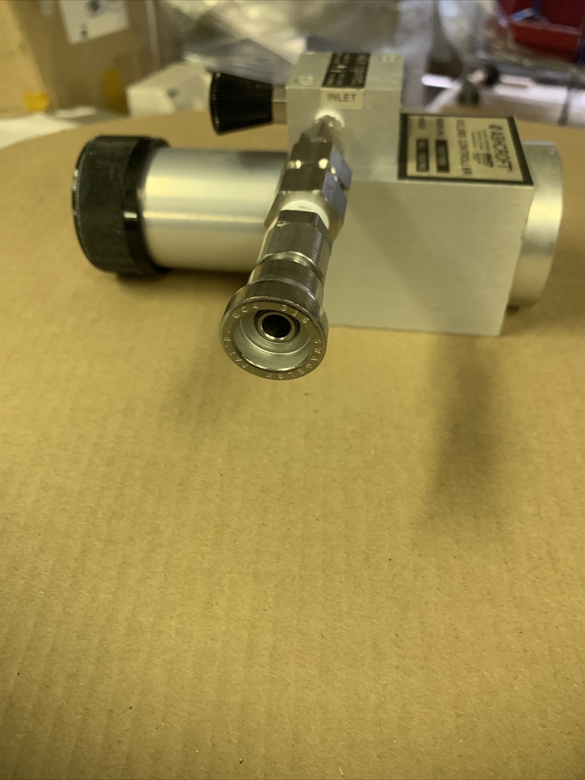 ASHCROFT AVC-1000 Pressure Volume Controller