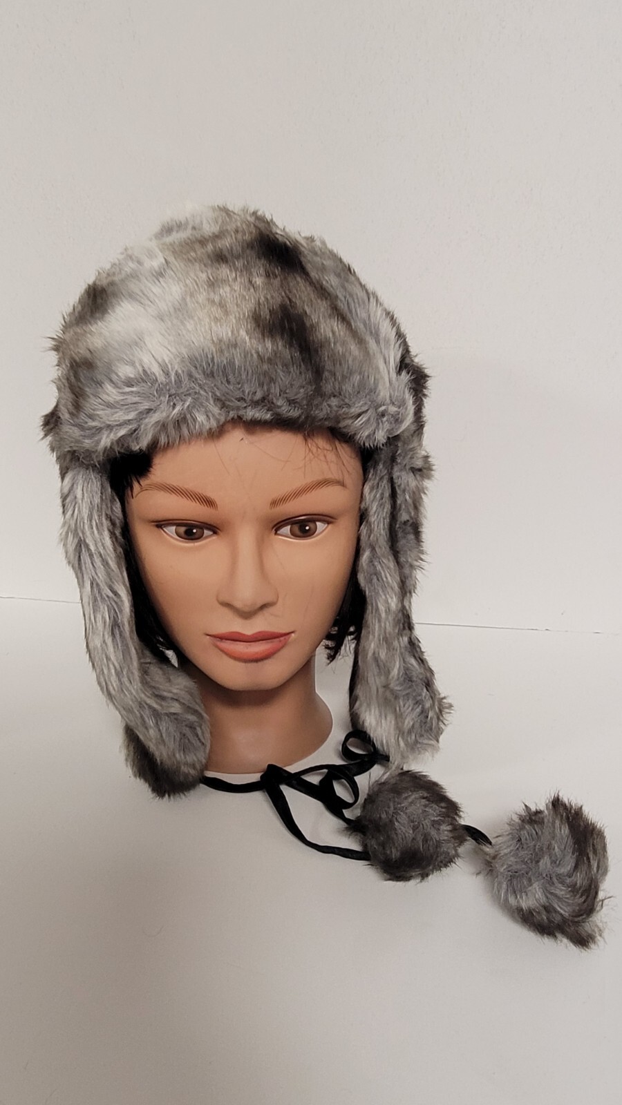 Jaclyn Smith | Faux Fur Hat | Multi color