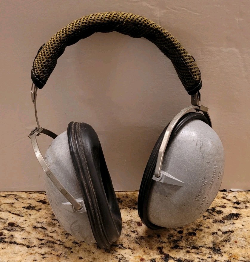 Vintage Willson Sound Barrier Headphones Hunting Over the Ear Noise