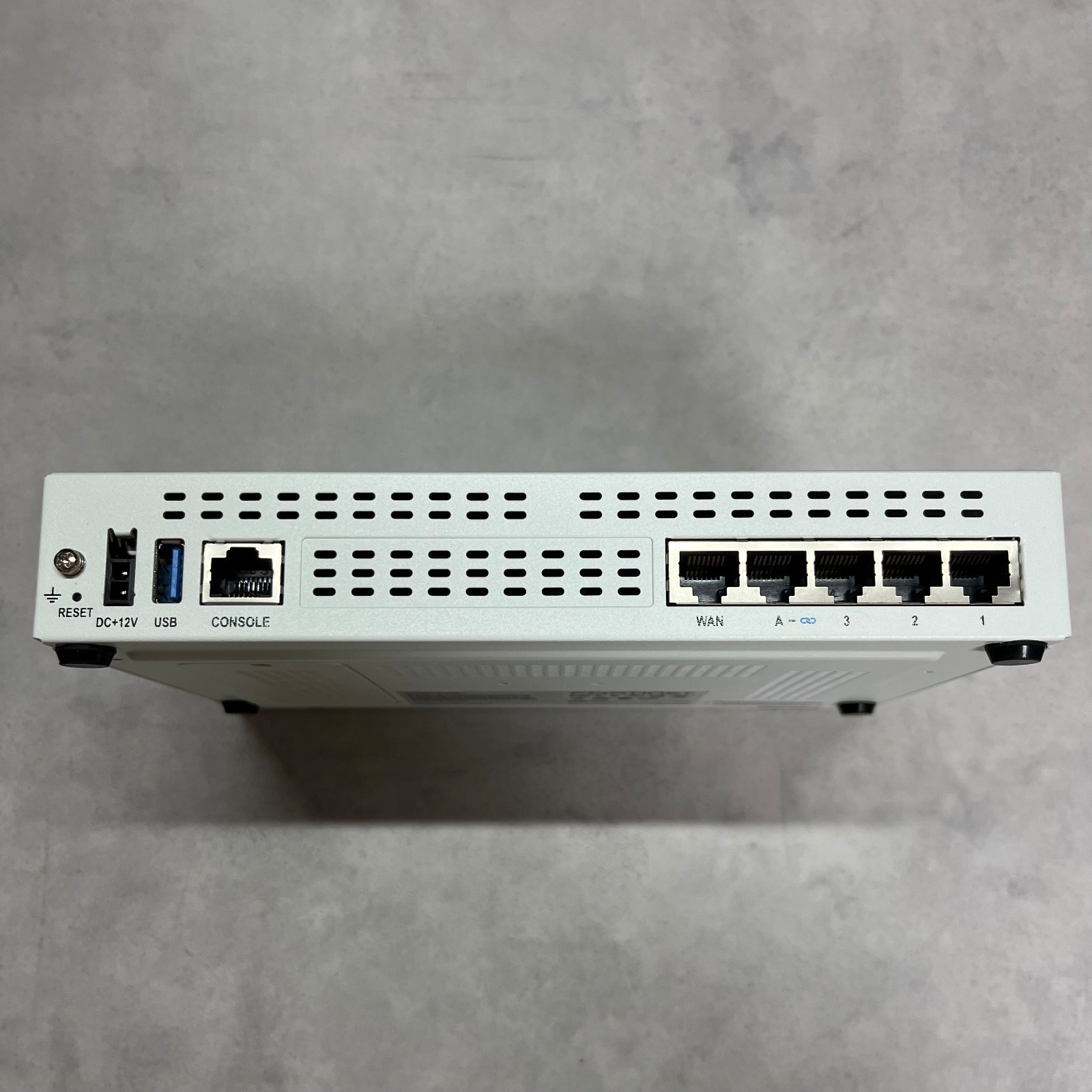 【Select License Term】 Fortinet FG-40F Fortigate-40F Network Security 【1day Ship】