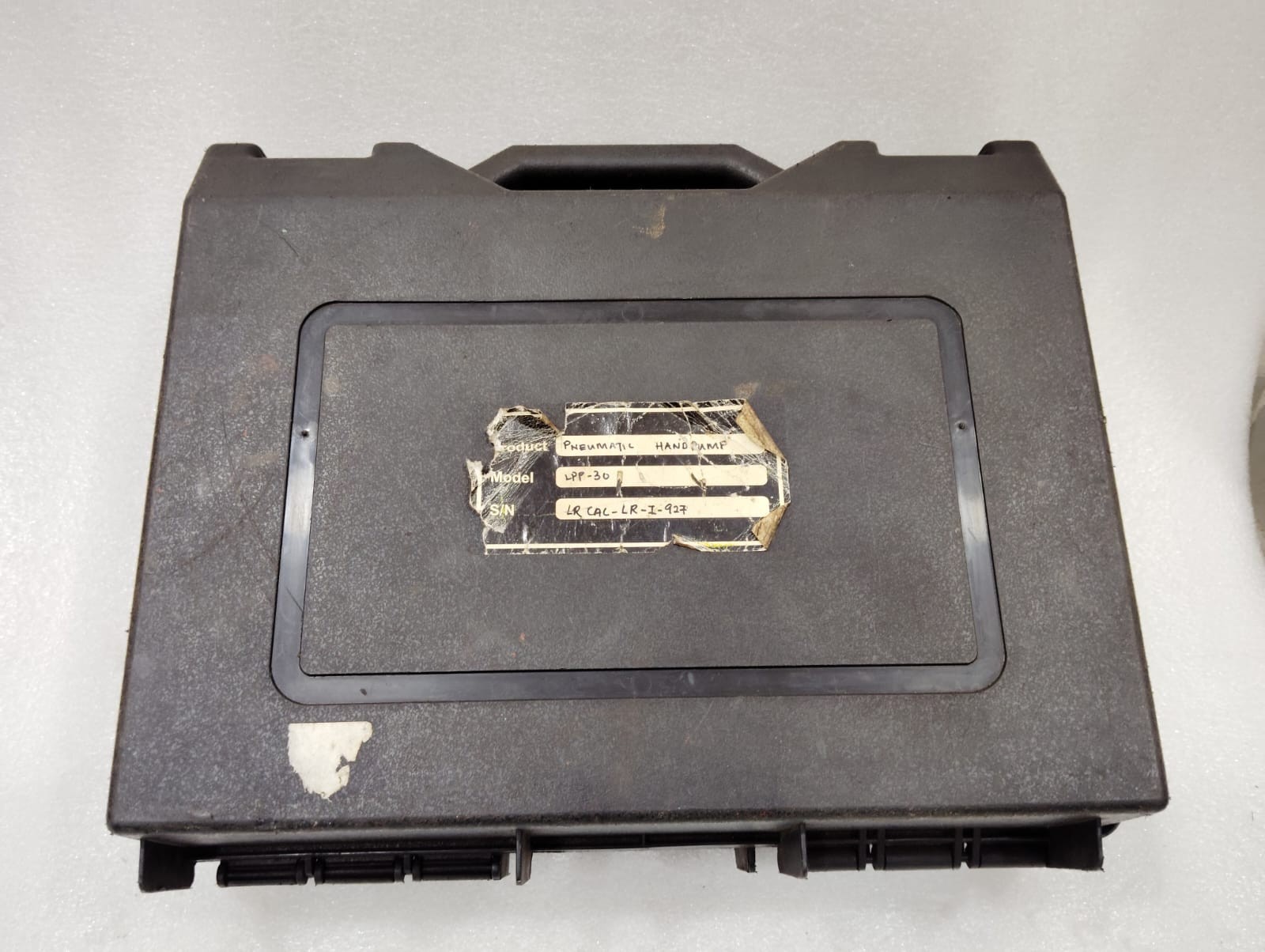LR-CAL LPP-30 Pressure Calibrator Hand Held Test Pump LPP30
