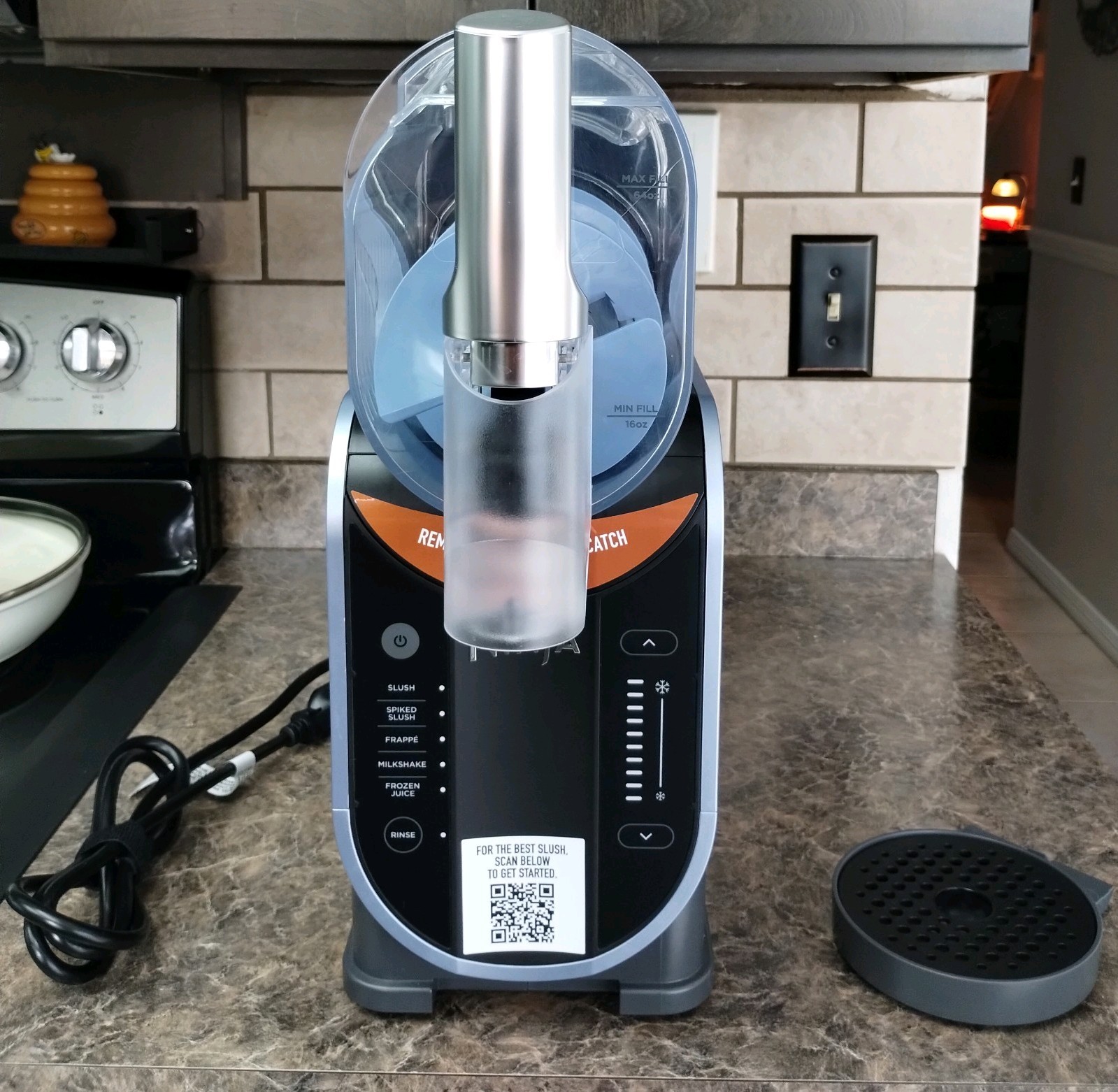 Ninja SLUSHi MAX Smart Frozen Drink Maker, 150 oz Capacity, 5 Programs