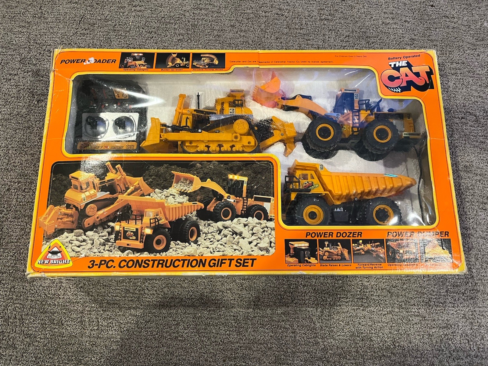 New Bright The Cat 3-pc Construction Set #2955  Power Dozer Dumper Loader Read!!