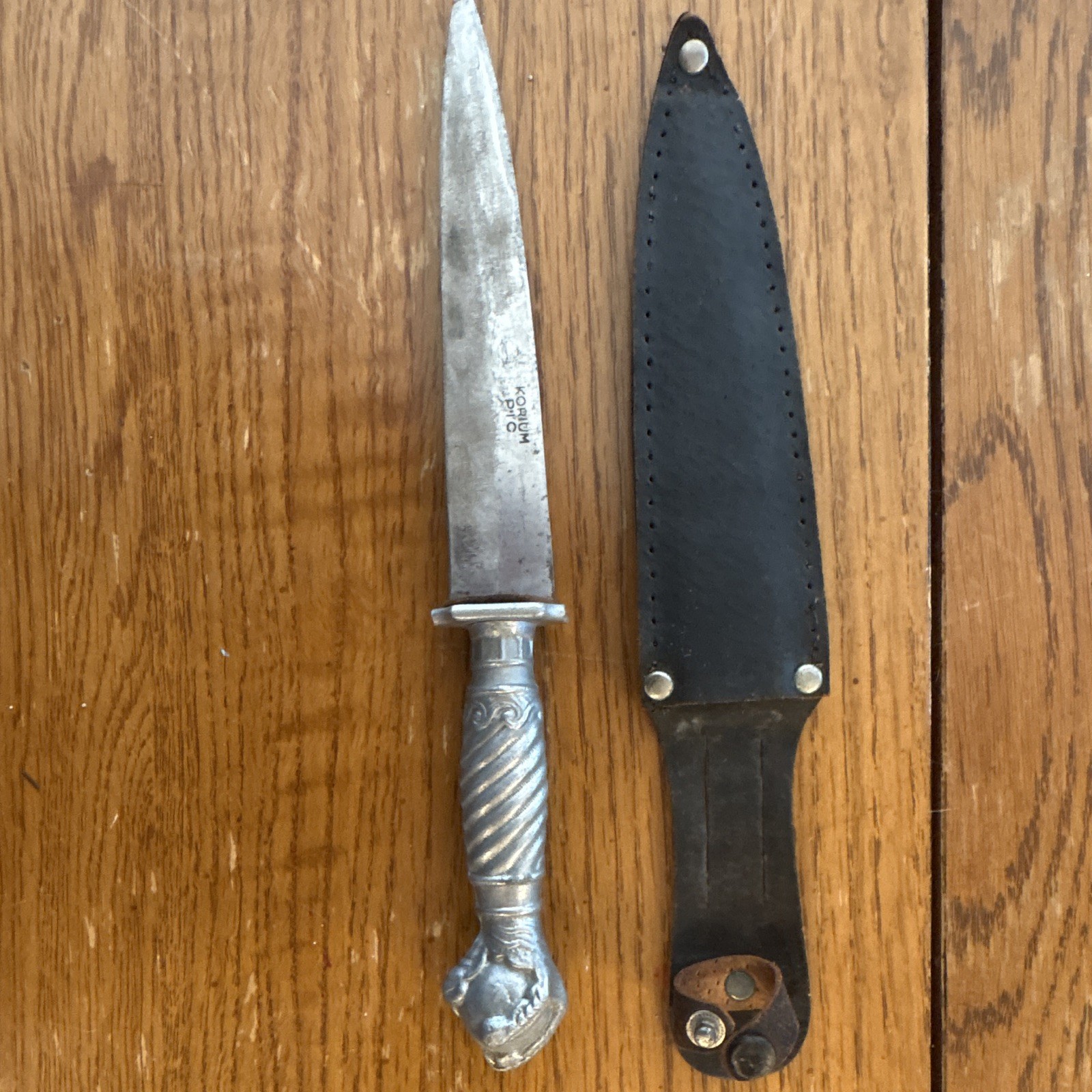 Kobum PIC Fixed Blade Boot Dagger, Needle Point Plain Edge, Sheath, Steel