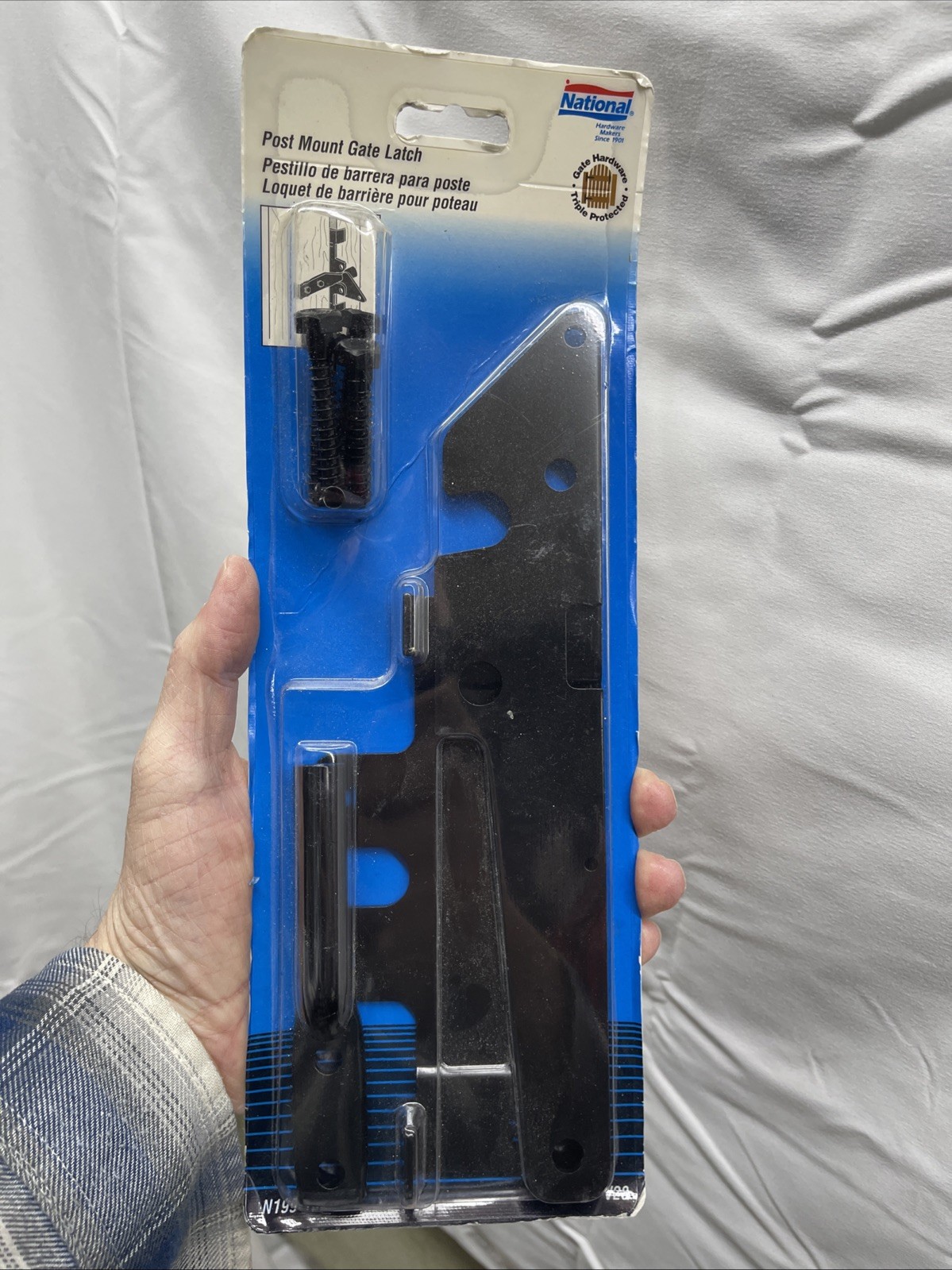 National Hardware N199-158 Black Post Mount Steel Gate Latch 6-3/4 H in.