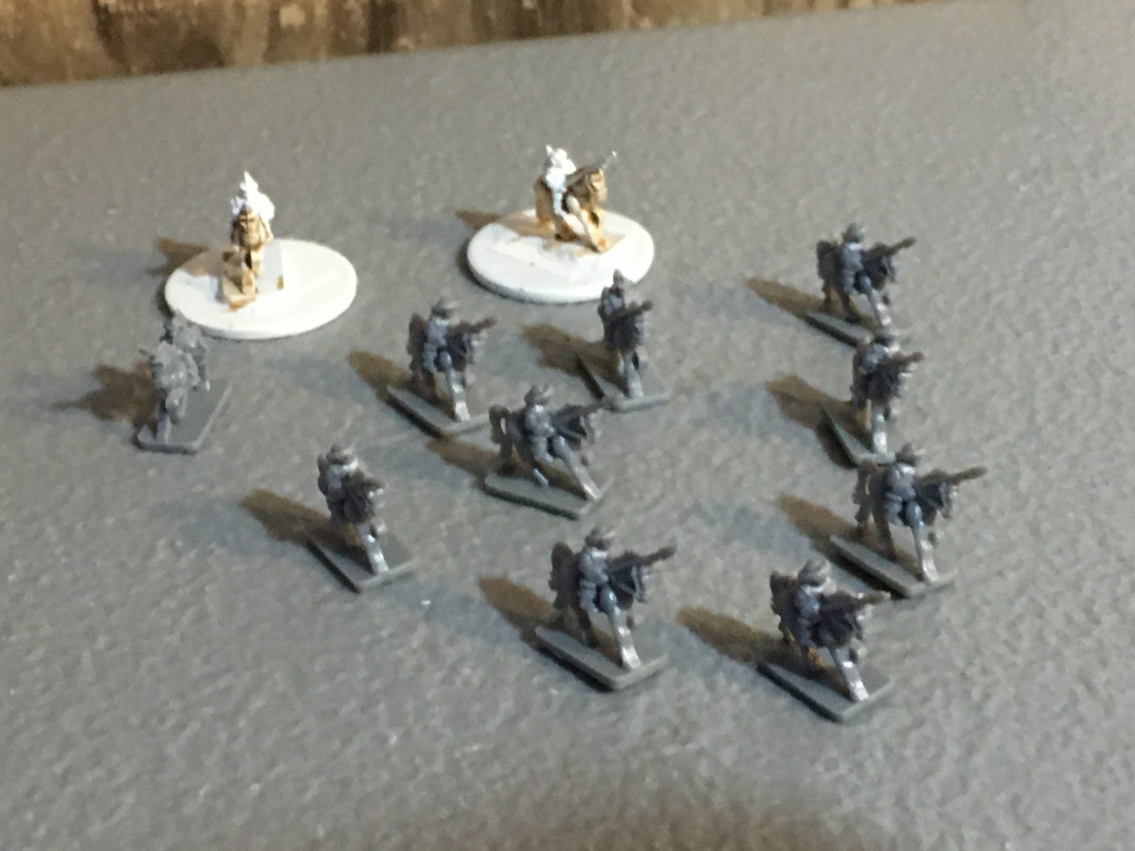 A33221 EPIC WARHAMMER 40K IMPERIAL GUARD IG ROUGH RIDERS 12 PC GW