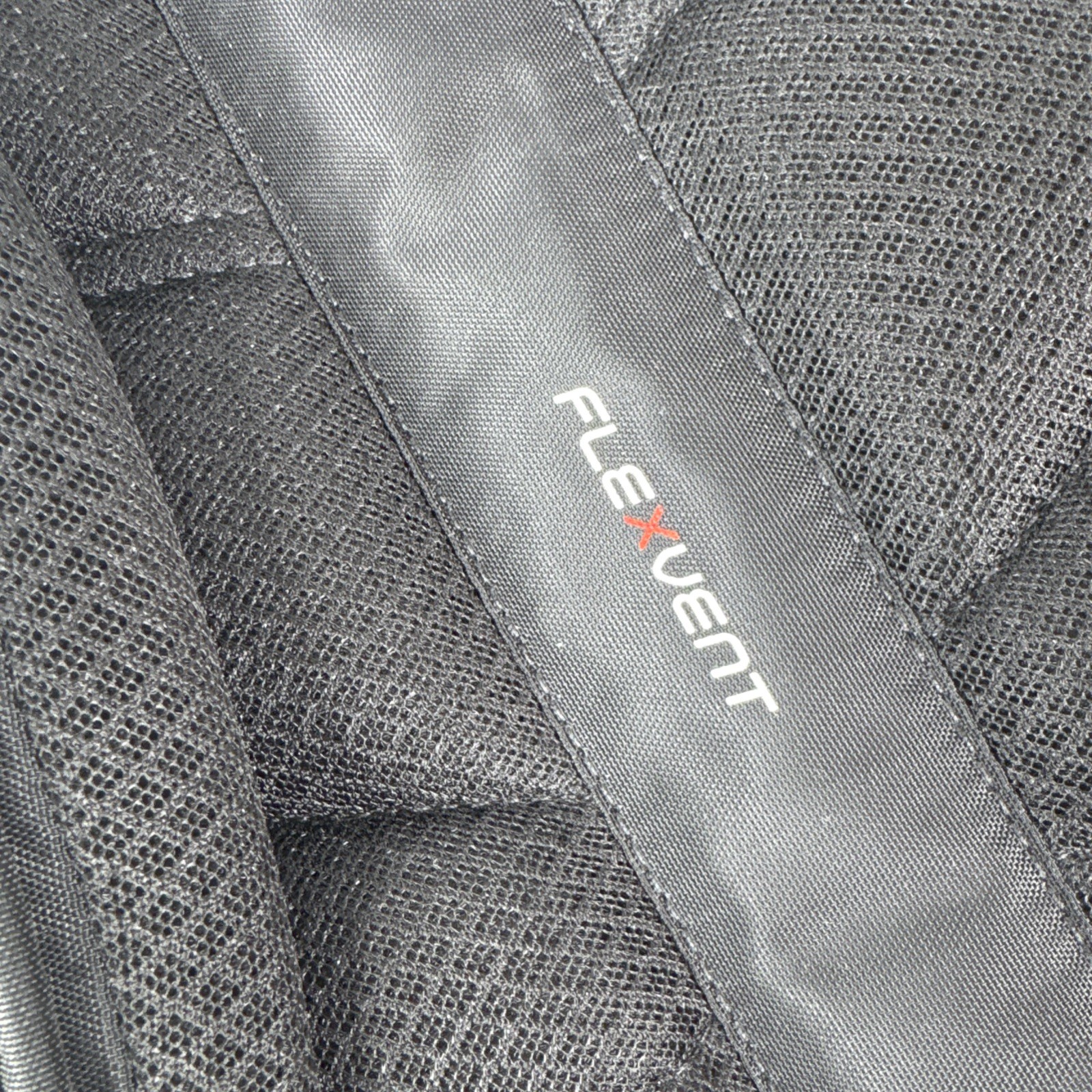 The North Face Iron Peak 28L Backpack - Excellent Condition