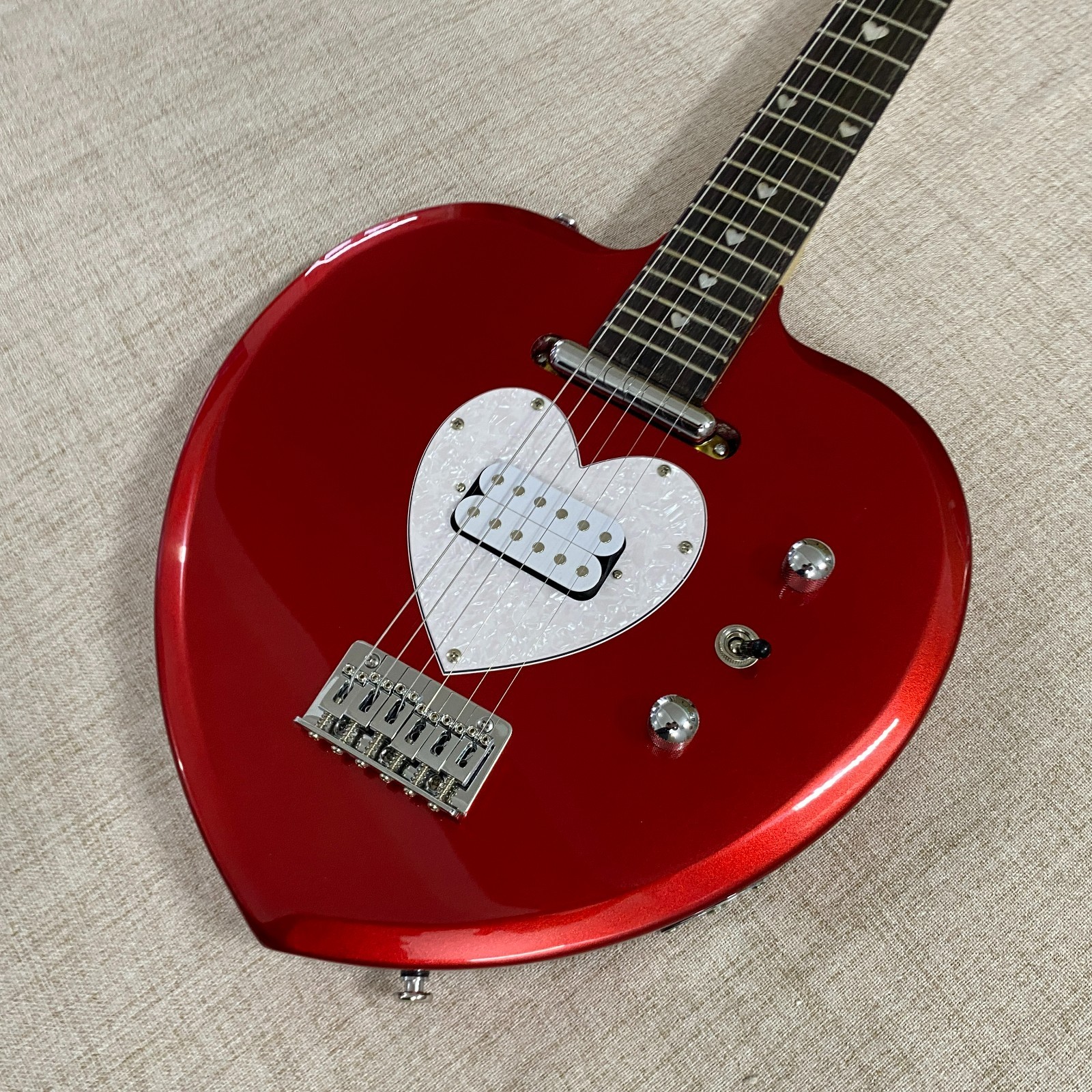 Time-limited Red Daisy Rock Heartbreaker Electric Guitar low price