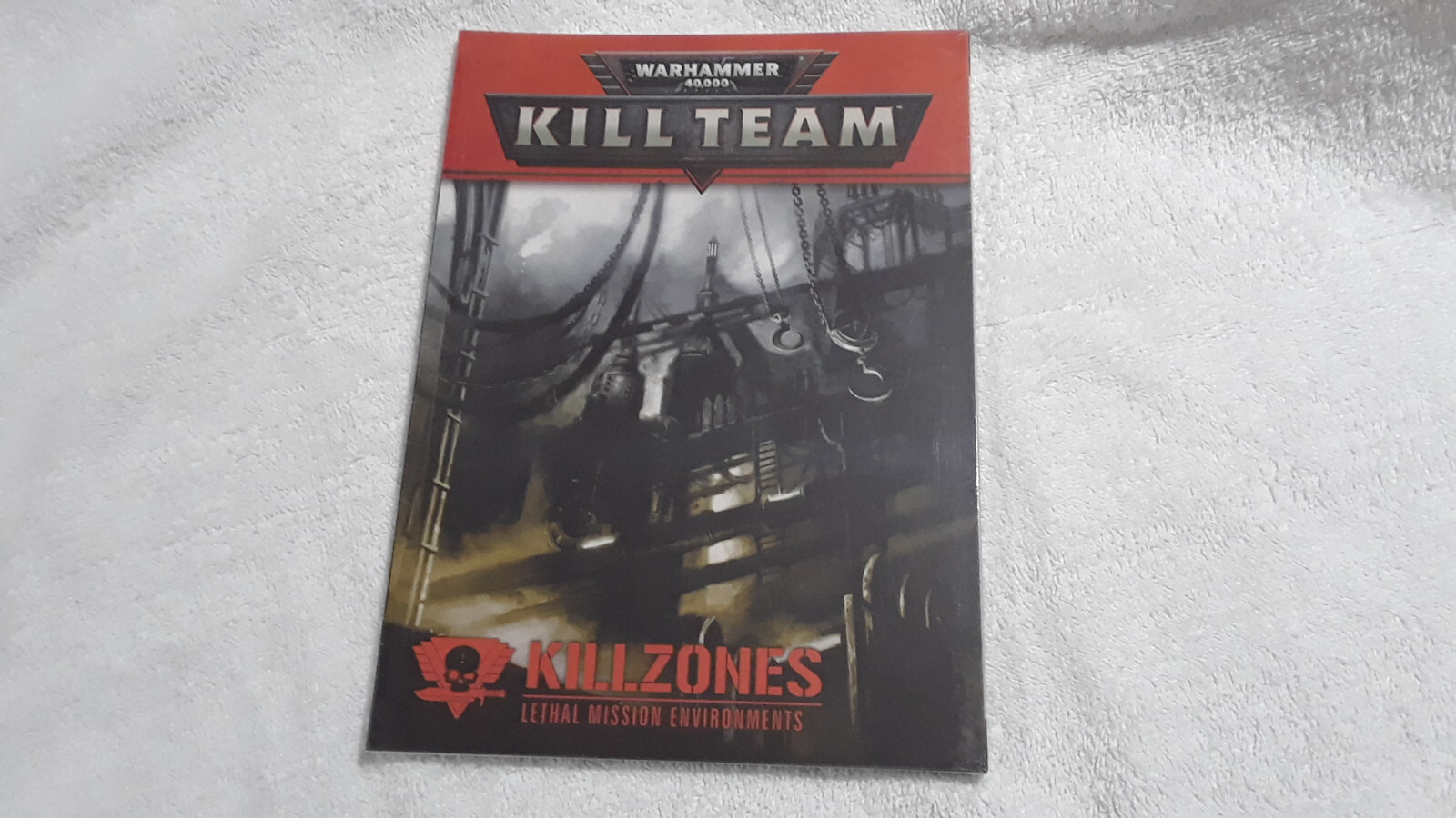 Warhammer 40K Kill Team Killzones Games Workshop miniatures book