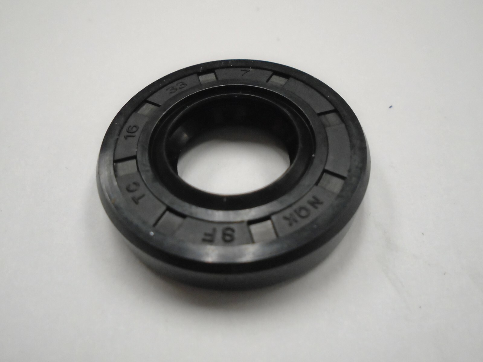 NEW TC 16X33X7 DOUBLE LIPS METRIC OIL / DUST SEAL 16mm X 33mm X 7mm