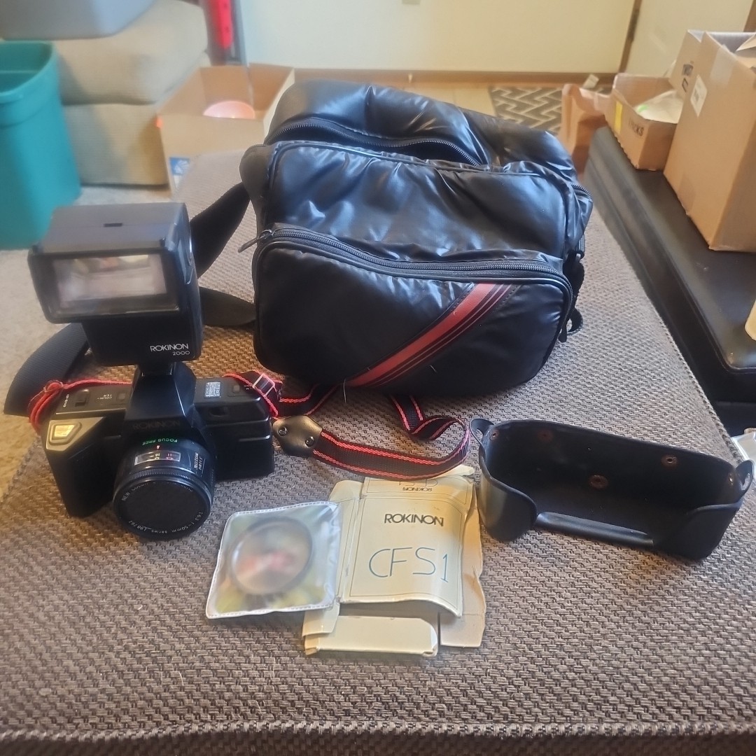 Vintage Rokinon 35mm 3000E With Flash 50mm Lense Camera Bag Untested