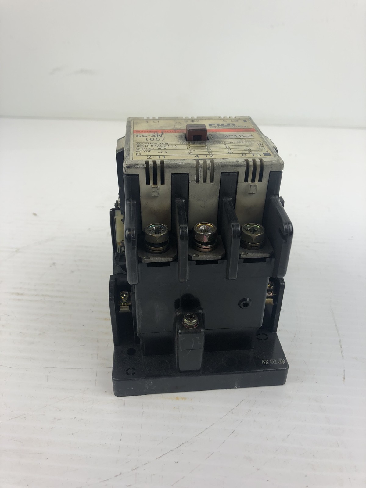 Fuji Electric SC-3N (65) Magnetic Contactor 4NC2H# SC3N65 - Broken Side