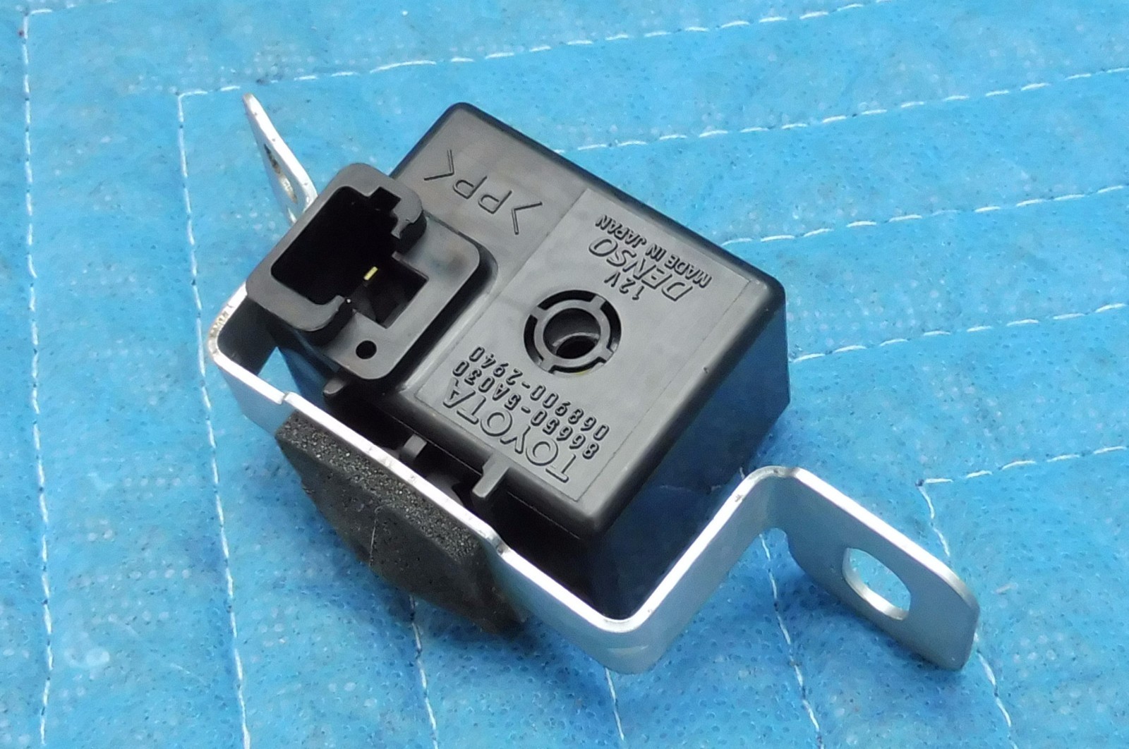 Lexus LS400 Skid Buzzer 86650-5A030 1998 1999 2000 OEM