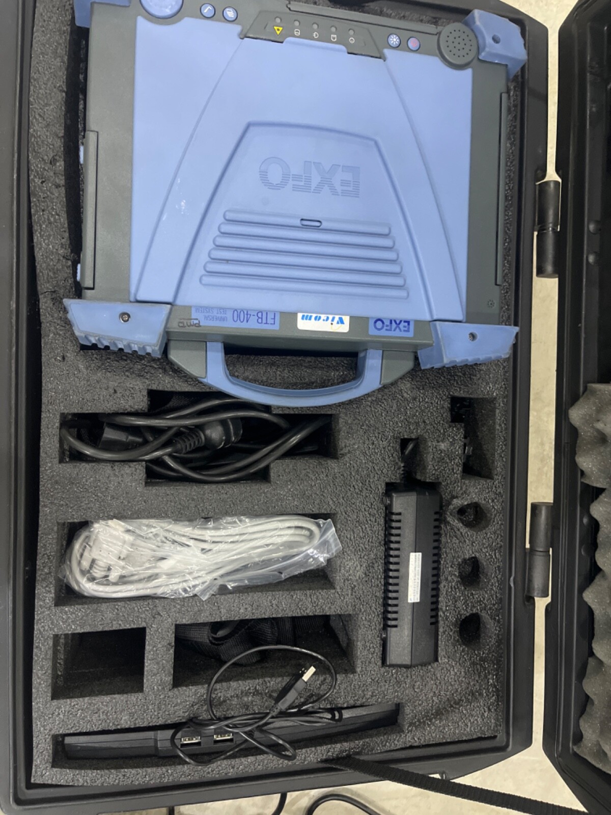 Exfo FTB-400 Universal Test