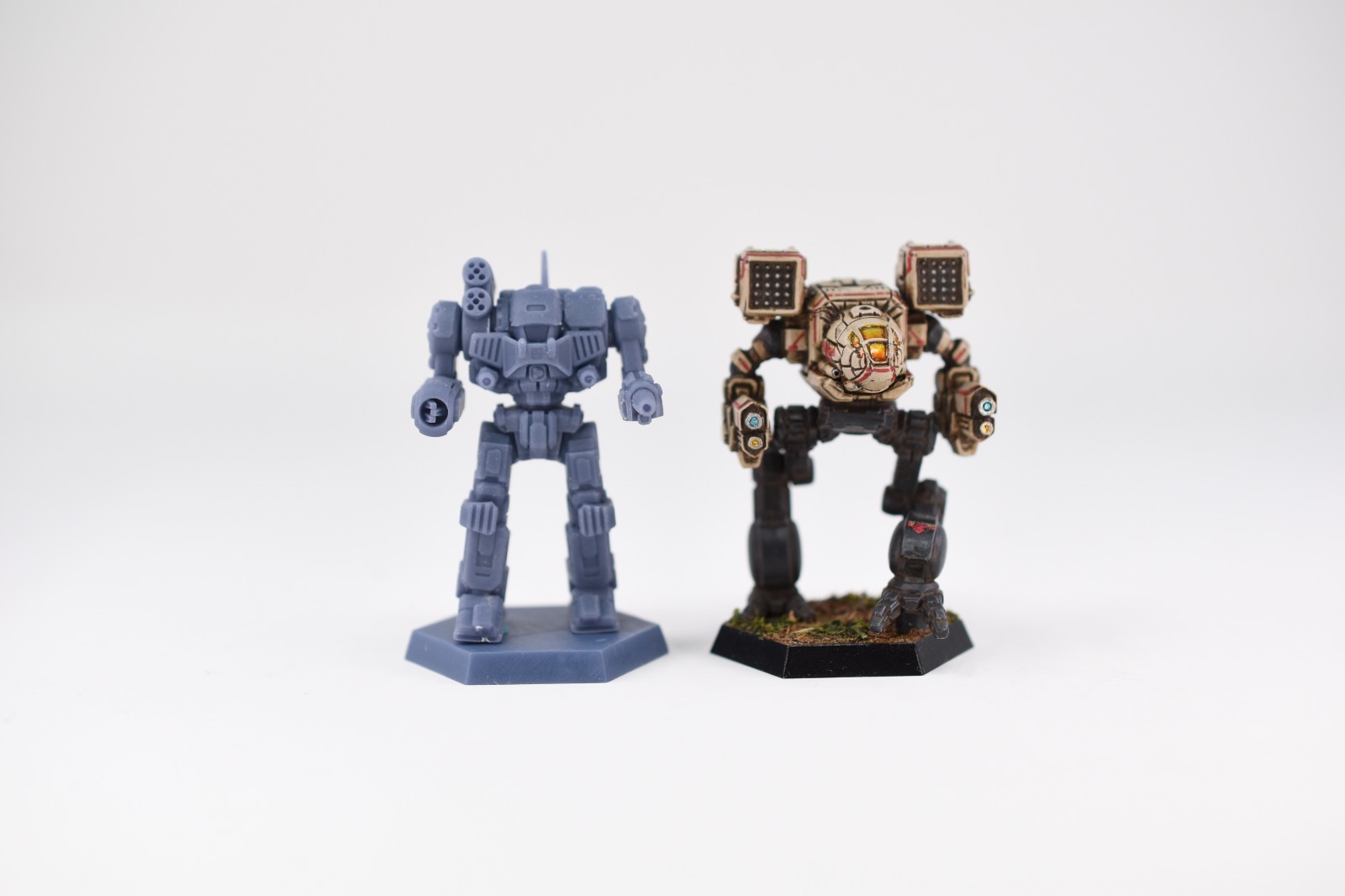 Linehodor mecha (1 model) by Sir Mortimer Bombito. 6mm, 1/285 scale print