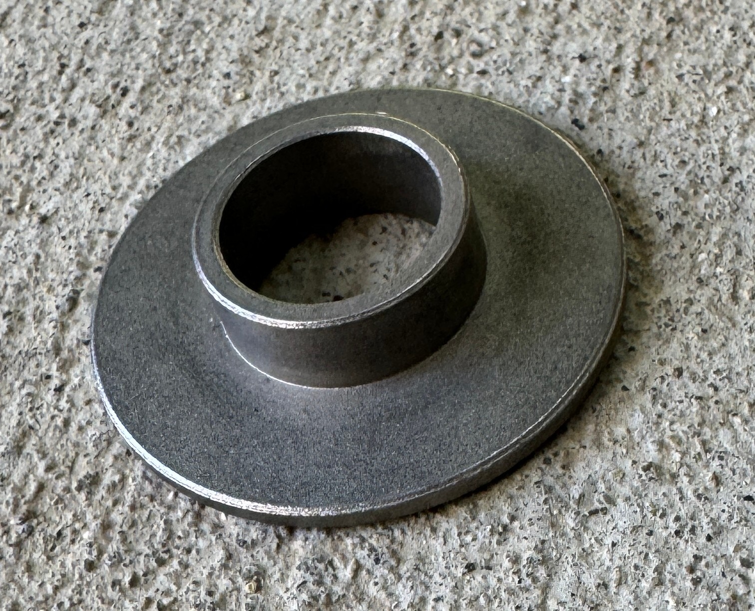 BOBCAT OEM ORIGINAL BUSHING   6533176