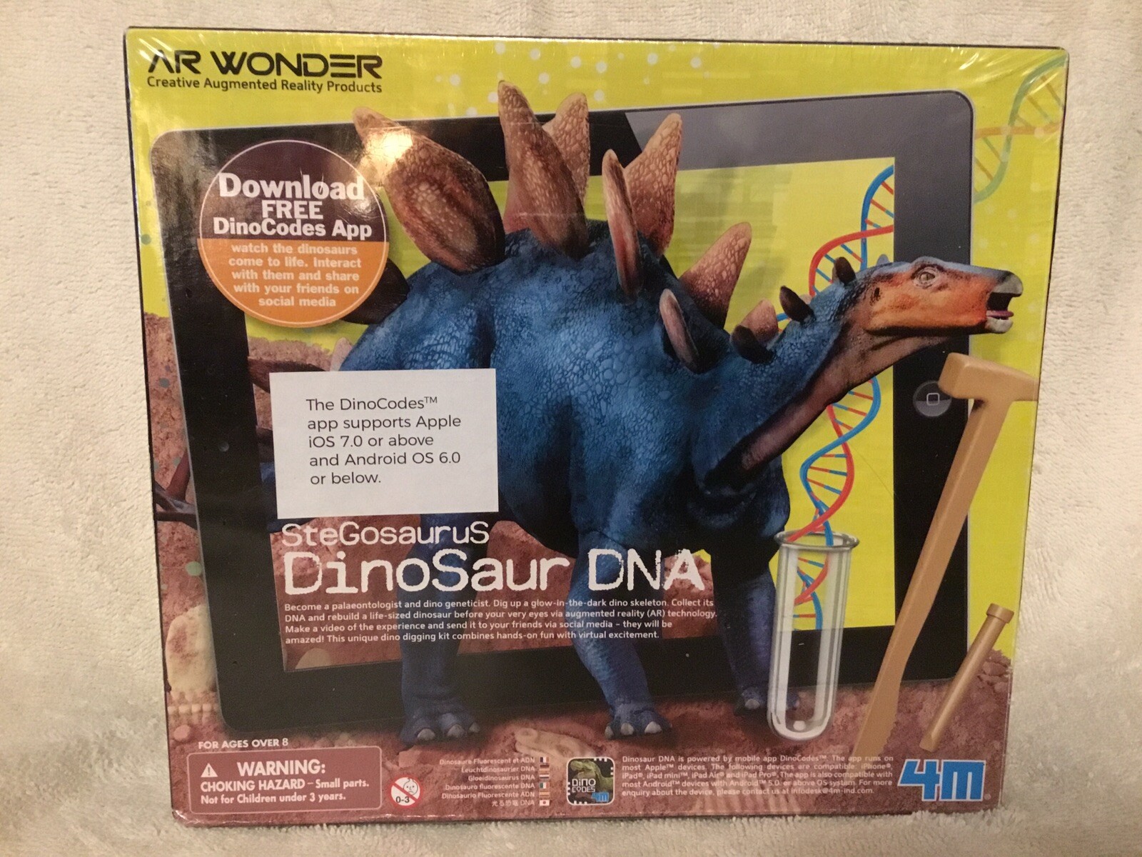 Stegosaurus Dinosaur DNA science kit by 4M Kidz Labs