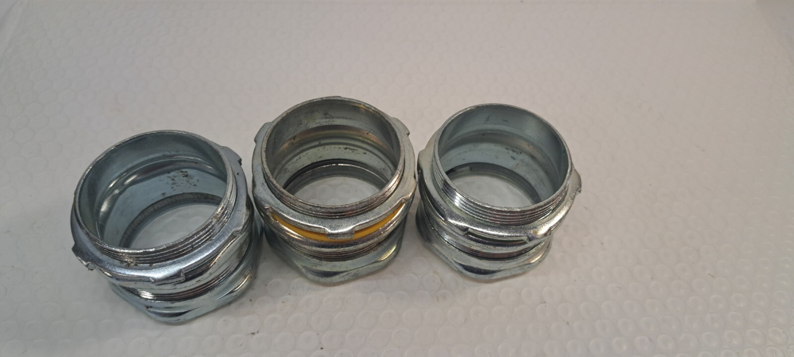 (Qty. 3) 2 inch EMT Rigid Compression Type Box Connector