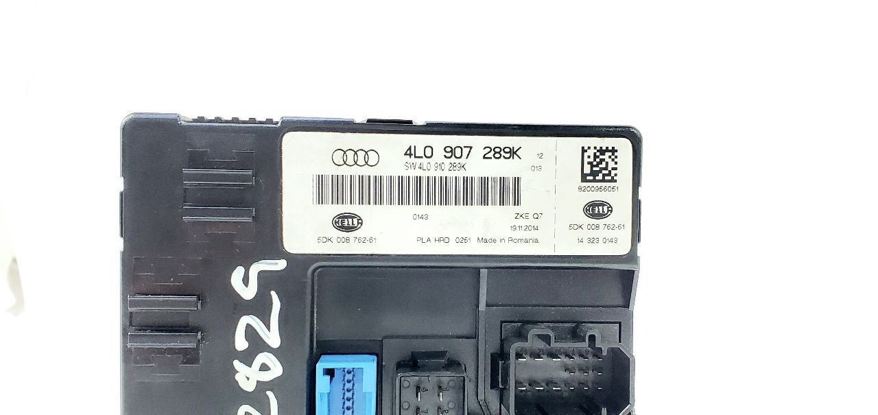 2013 2015 Audi Q7 OEM Body Control Module Trunk Mounted