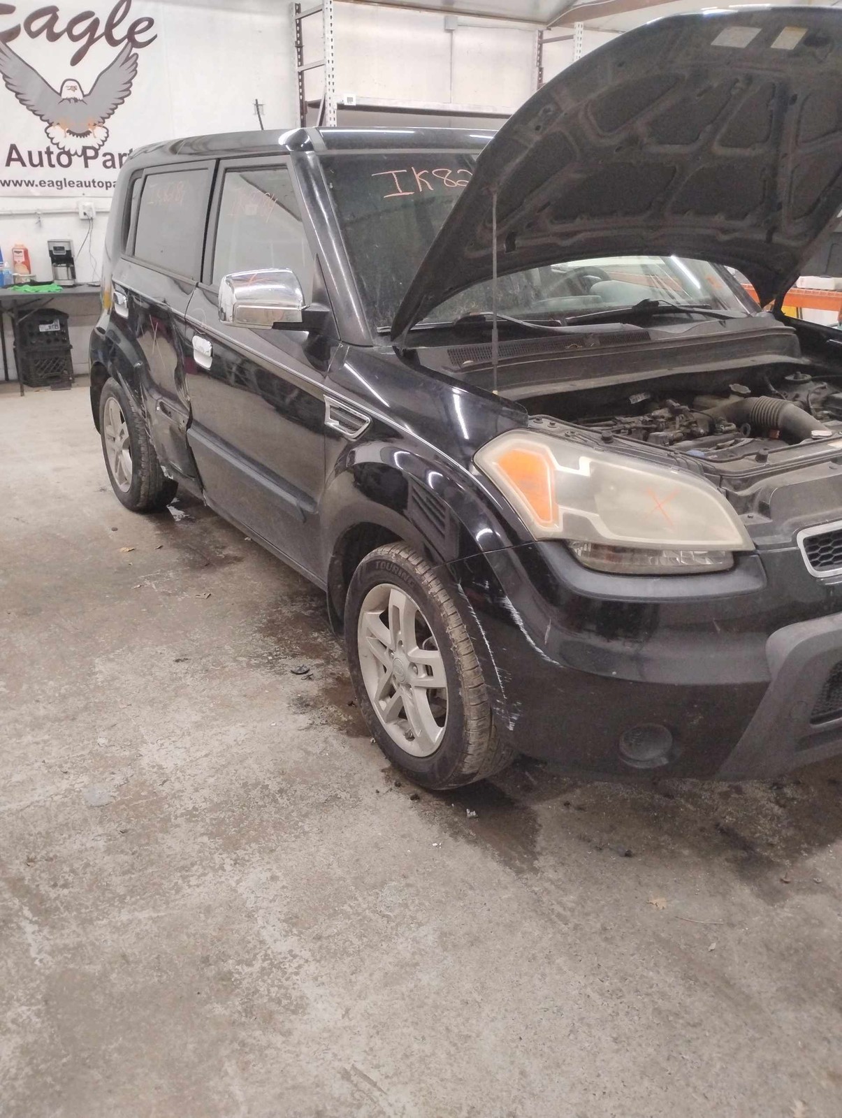 Spindle Knuckle Front KIA SOUL Left 10 11