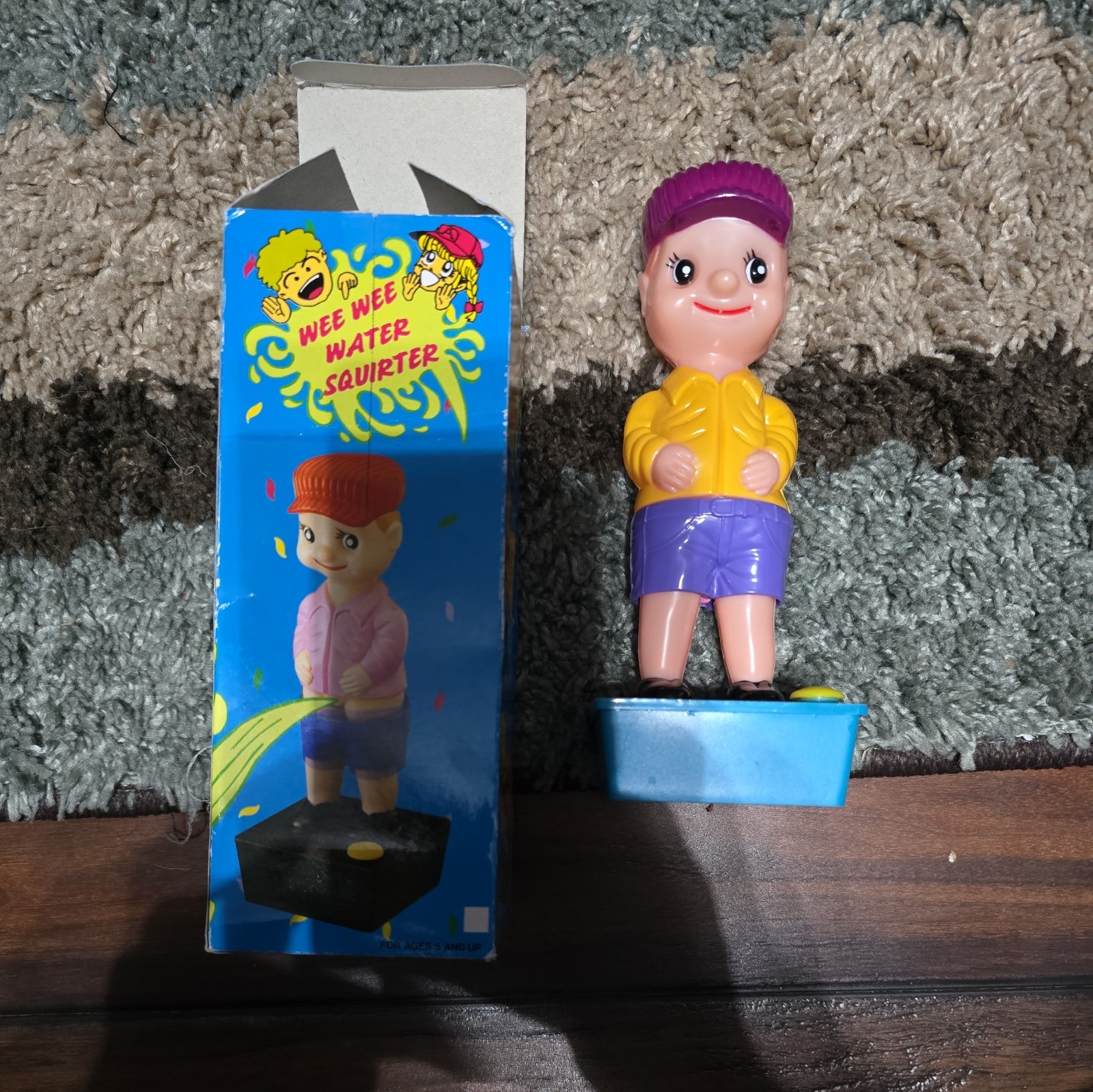 Rhode Island Novelty JKSQWEE Squirting Wee Pee Boy Squirter