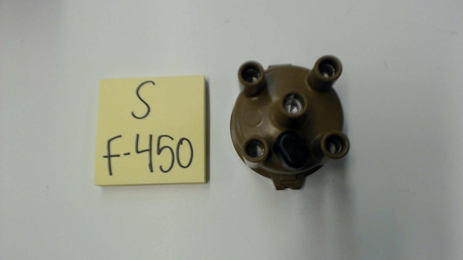Niehoff WA-405CS Distributor Cap brand may vary