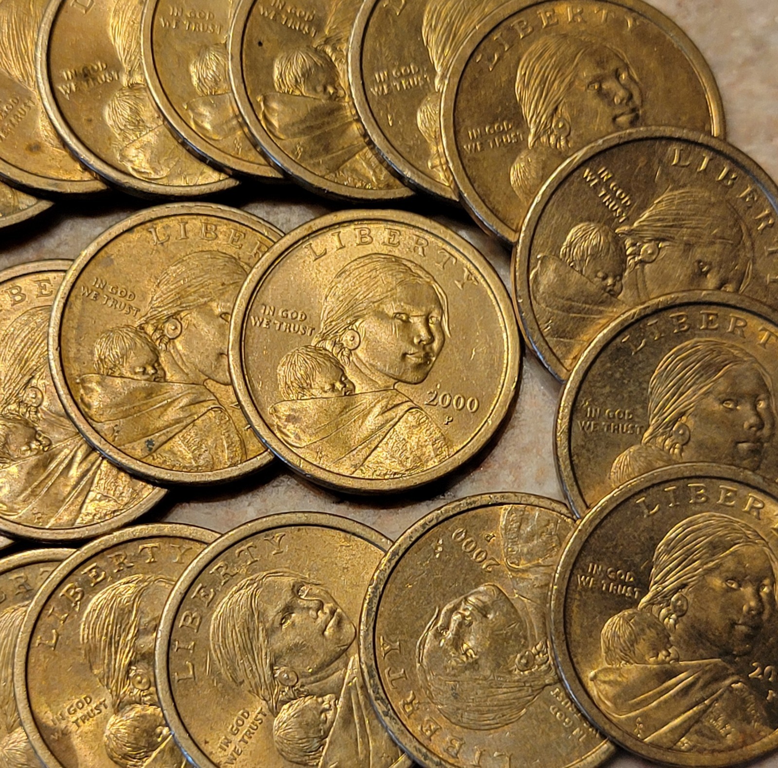 2000 P SACAGAWEA Dollar Roll of 25 Coins Circulated