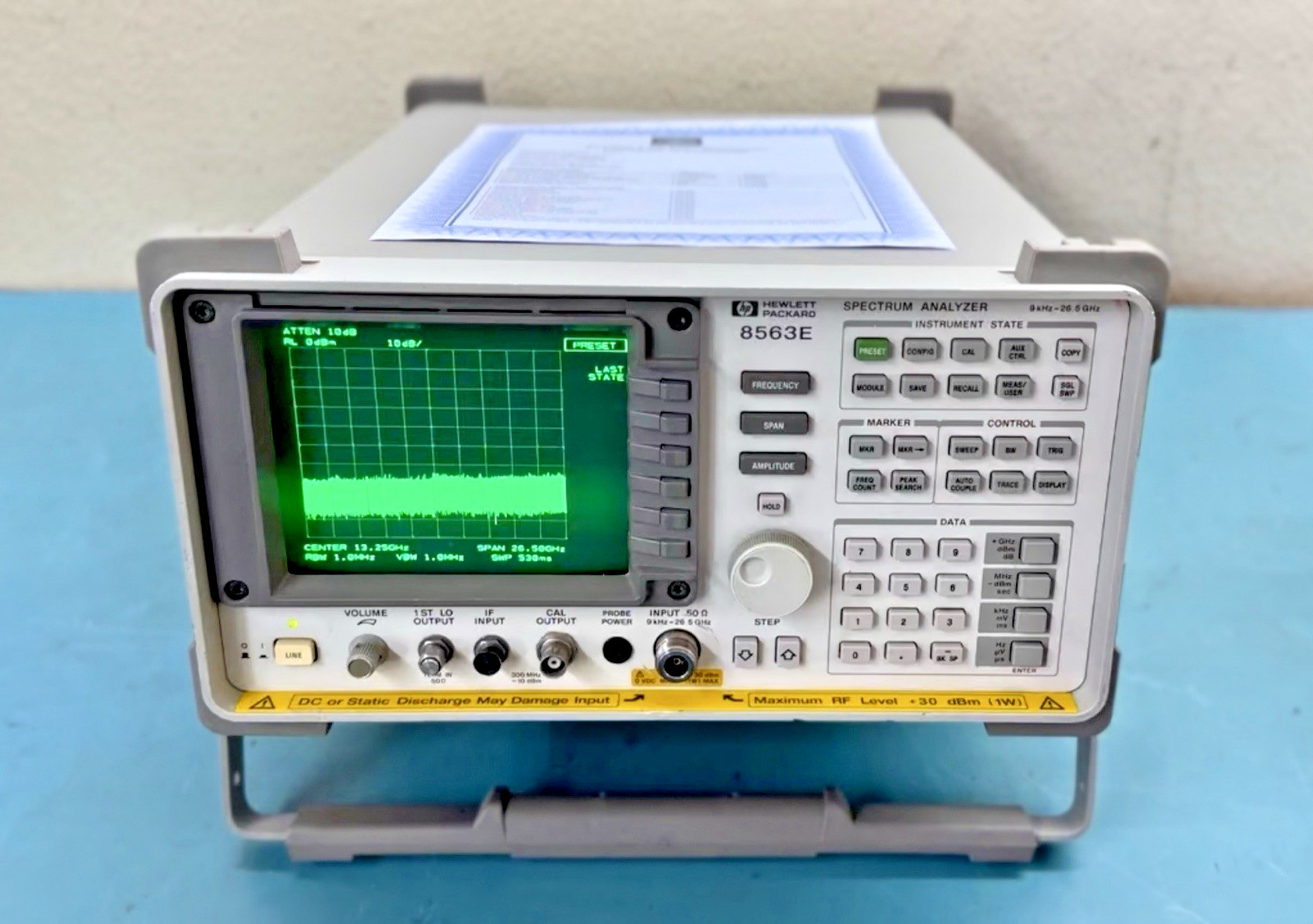 HP Agilent 8563E Spectrum Analyzer  30 Hz to 26.5 GHz, 2028 NIST CAL + DATA