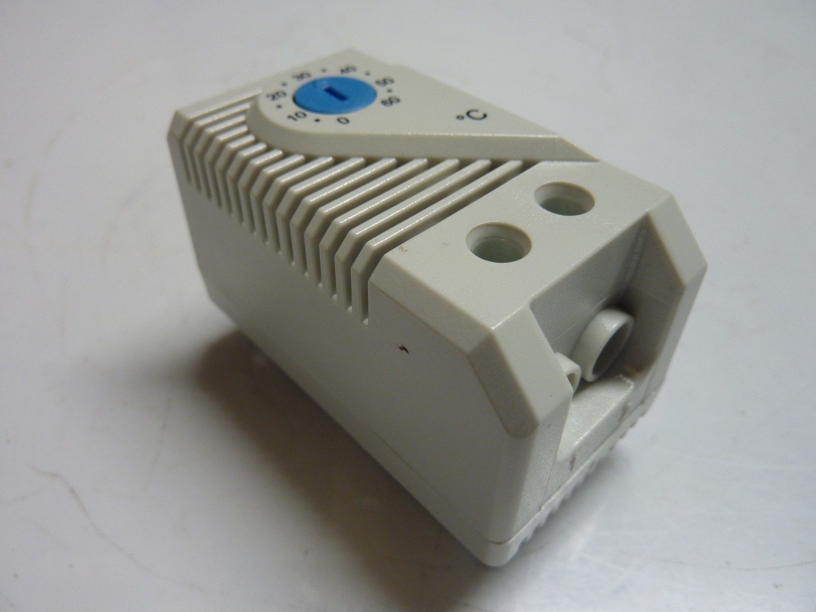 Stego Type- KTS 011 Compact Thermostat Model - 01141.0-00 250VAC 10(2)A (31933)