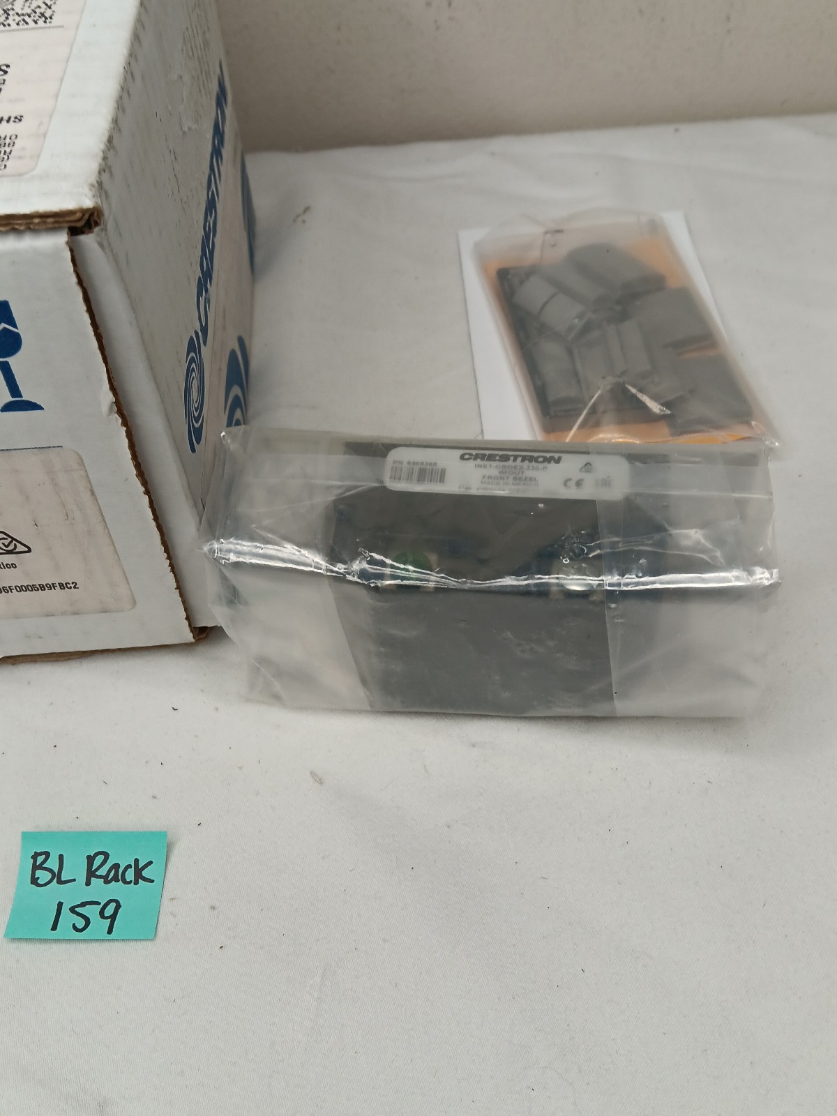 Crestron INET-CBDEX-230-P W/O Front Bezel 6505368