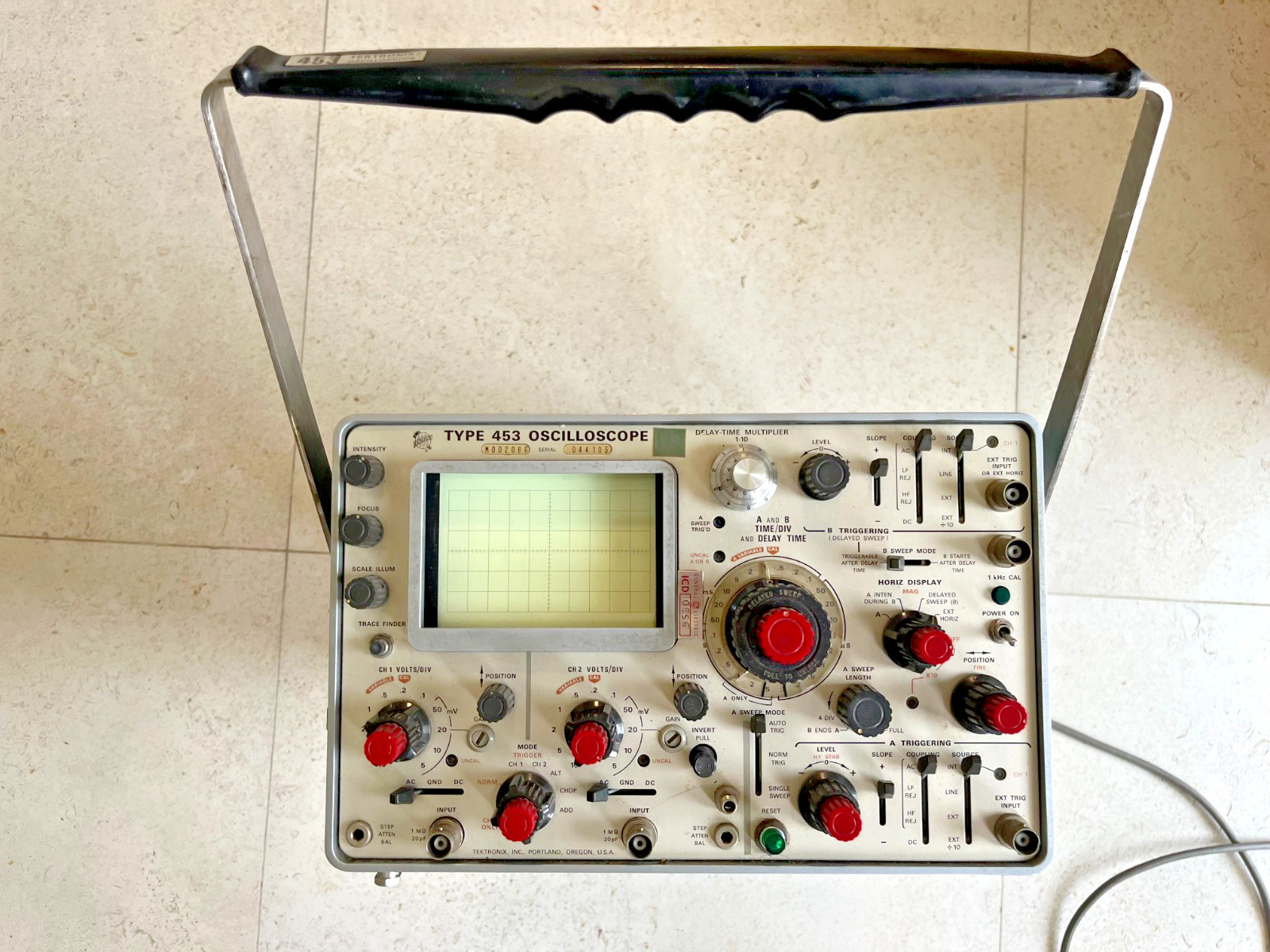 Tektronix 453 OSCILLOSCOPE - great shape and working order