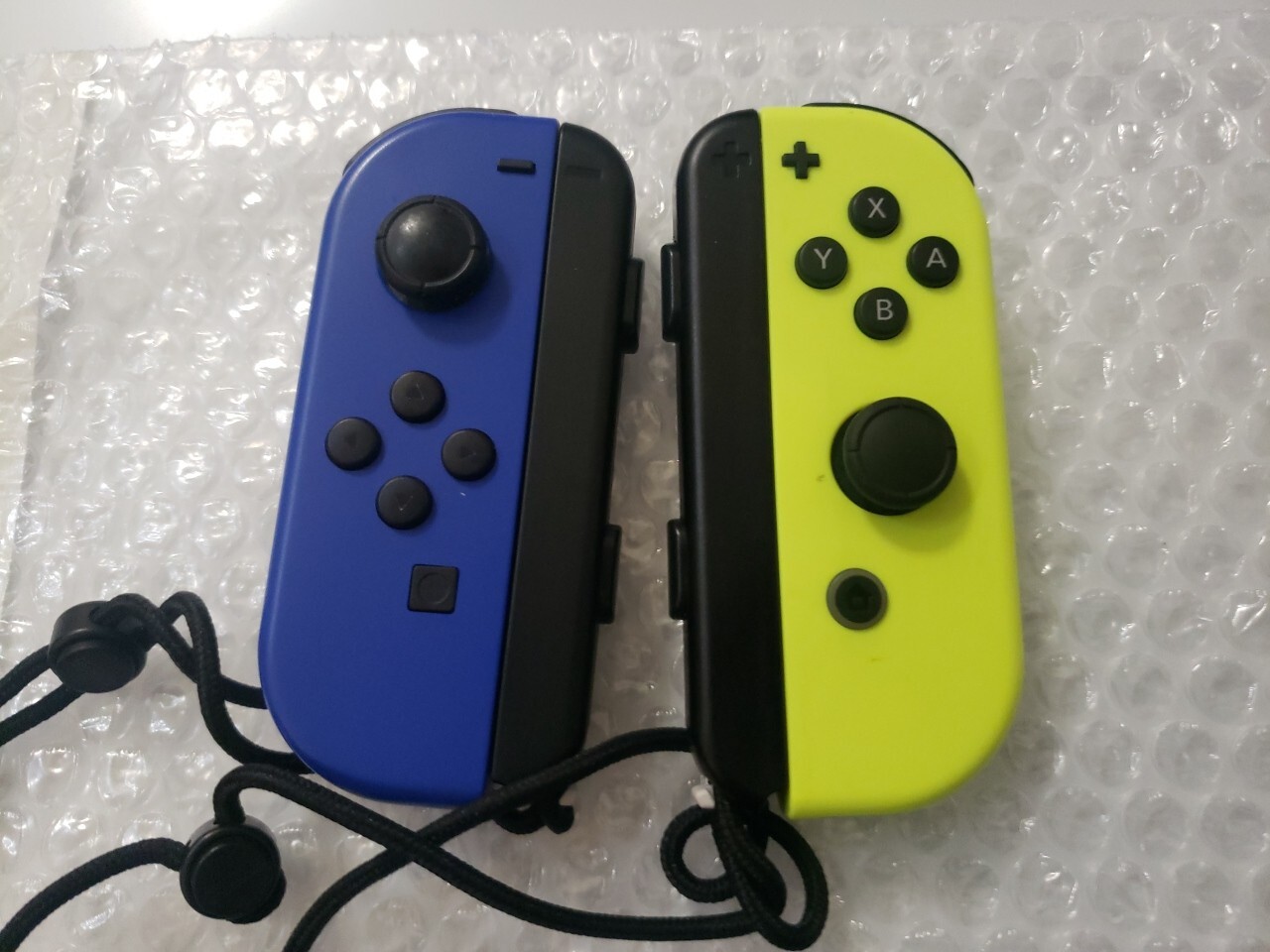 Nintendo Joy-Con (L/R) Wireless Controllers Switch - Blue/Neon Yellow, VG REFURB