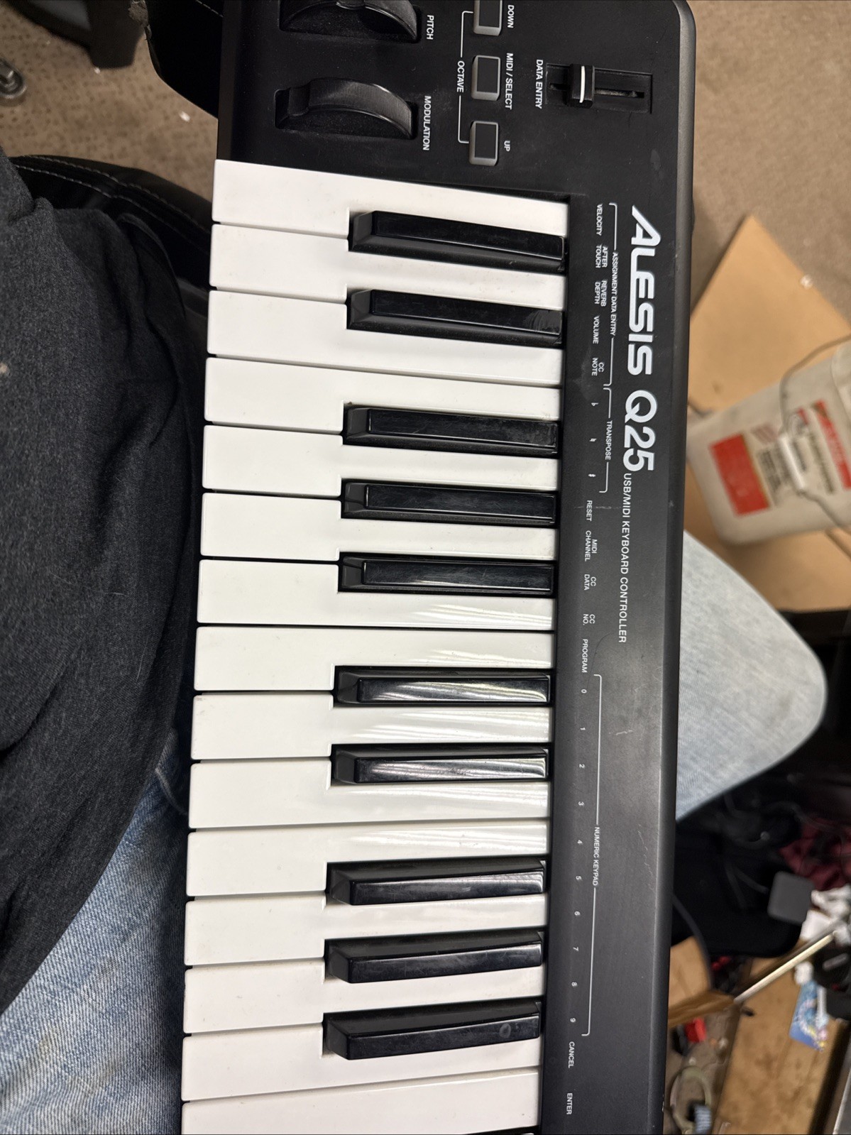 Alesis Q25 USB Midi Keyboard Controller *untested: As Is