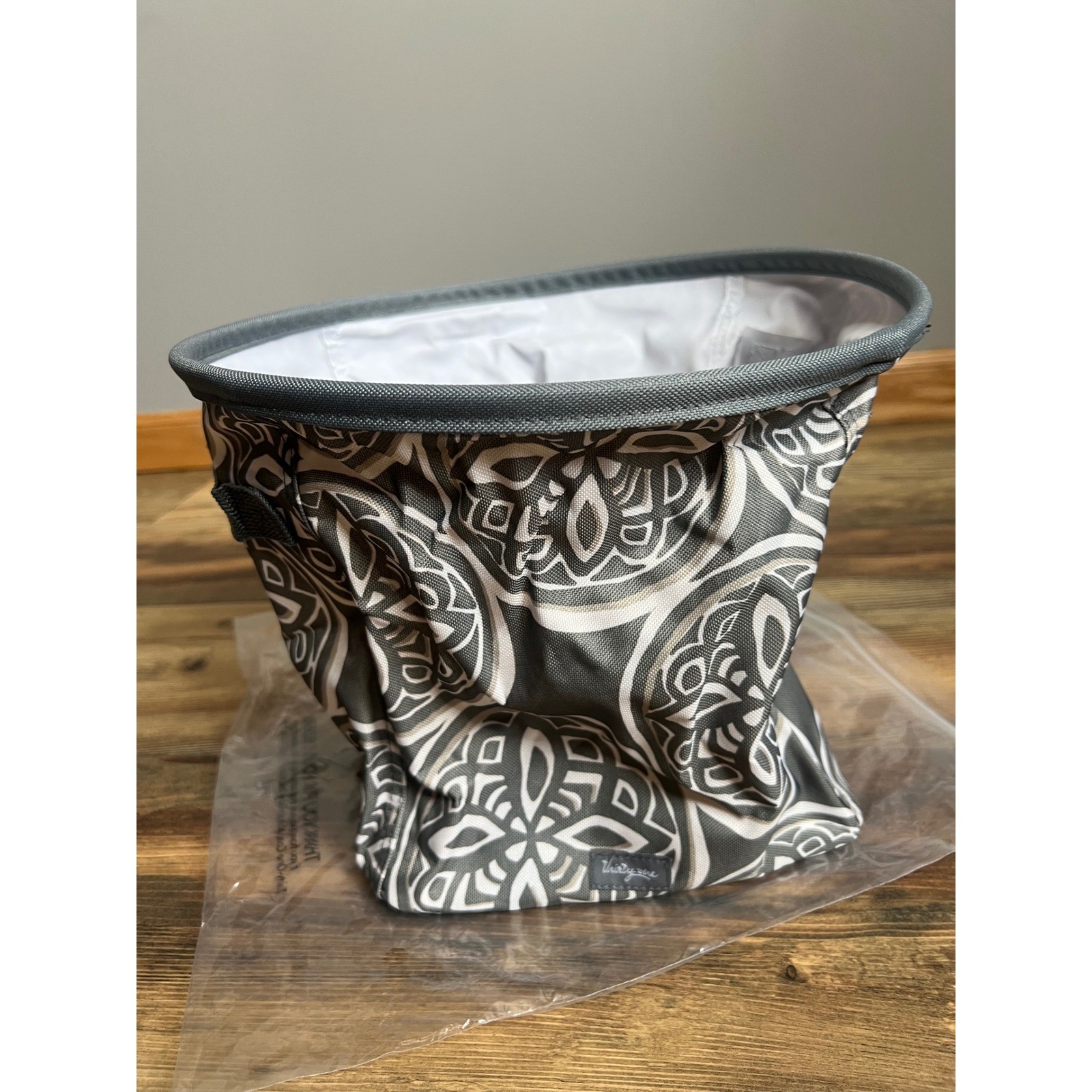 Thirty One mini storage bin woodblock whimsy collage, office home