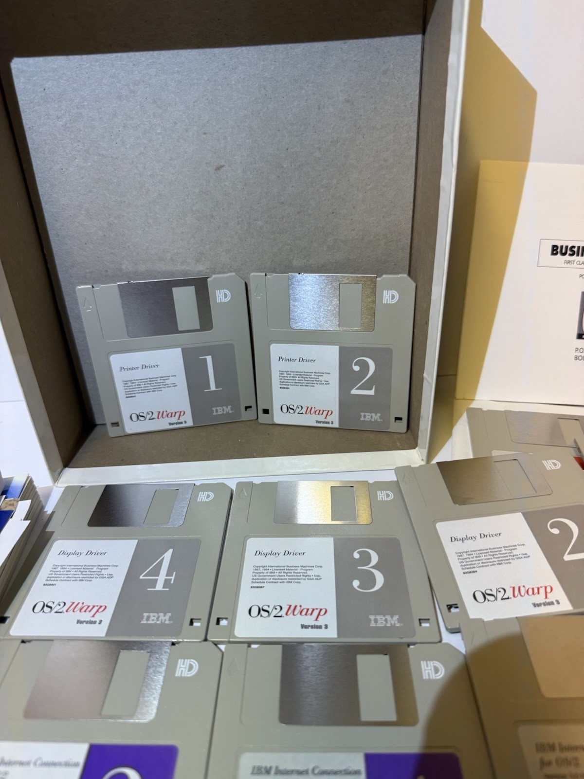 IBM OS/2 WARP Version 3 Plus BonusPak With Floppy Discs Red Spine